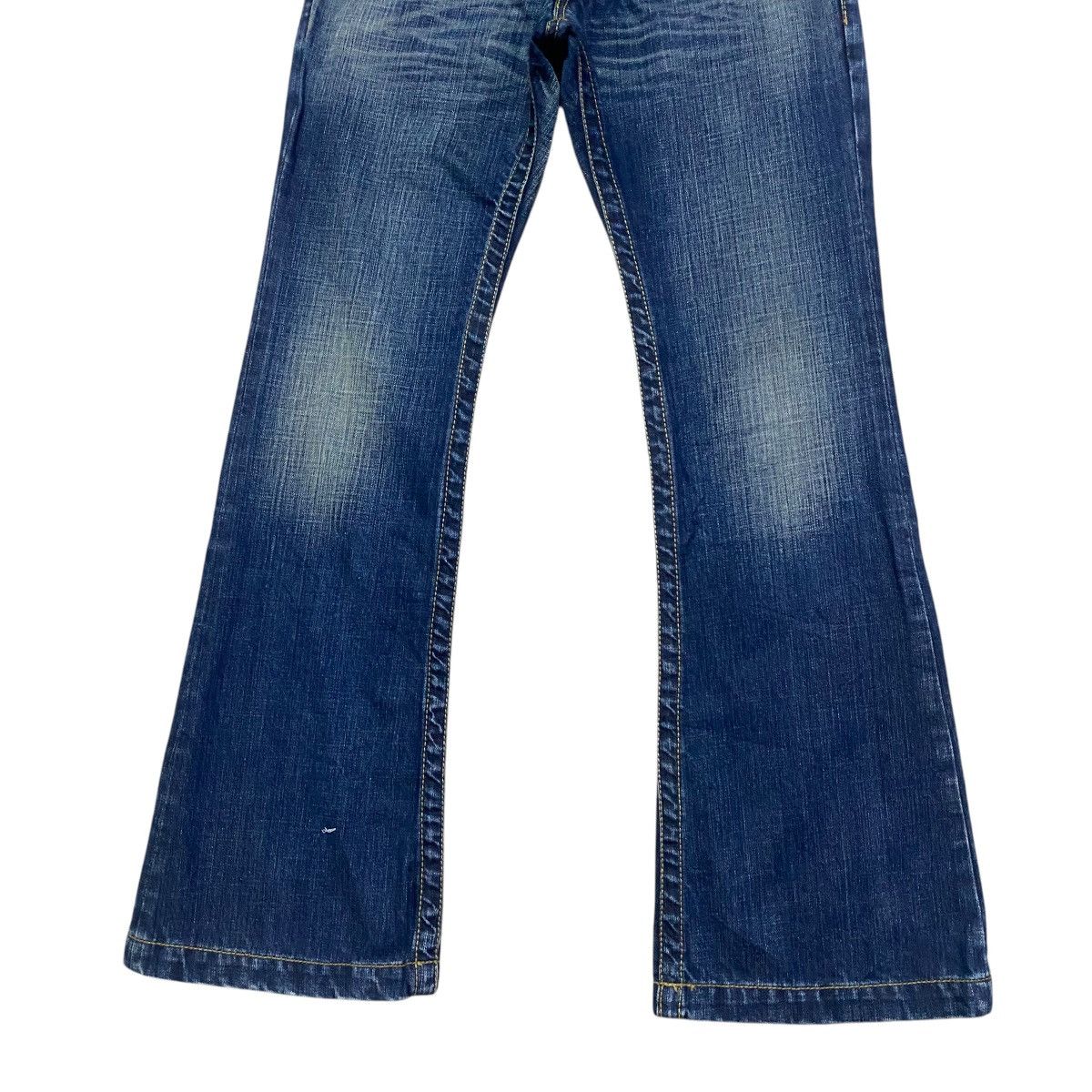 Japanese Brand Japanese Brand Leather Pocket Denim Flare Jeans Size US 27 - 6 Thumbnail