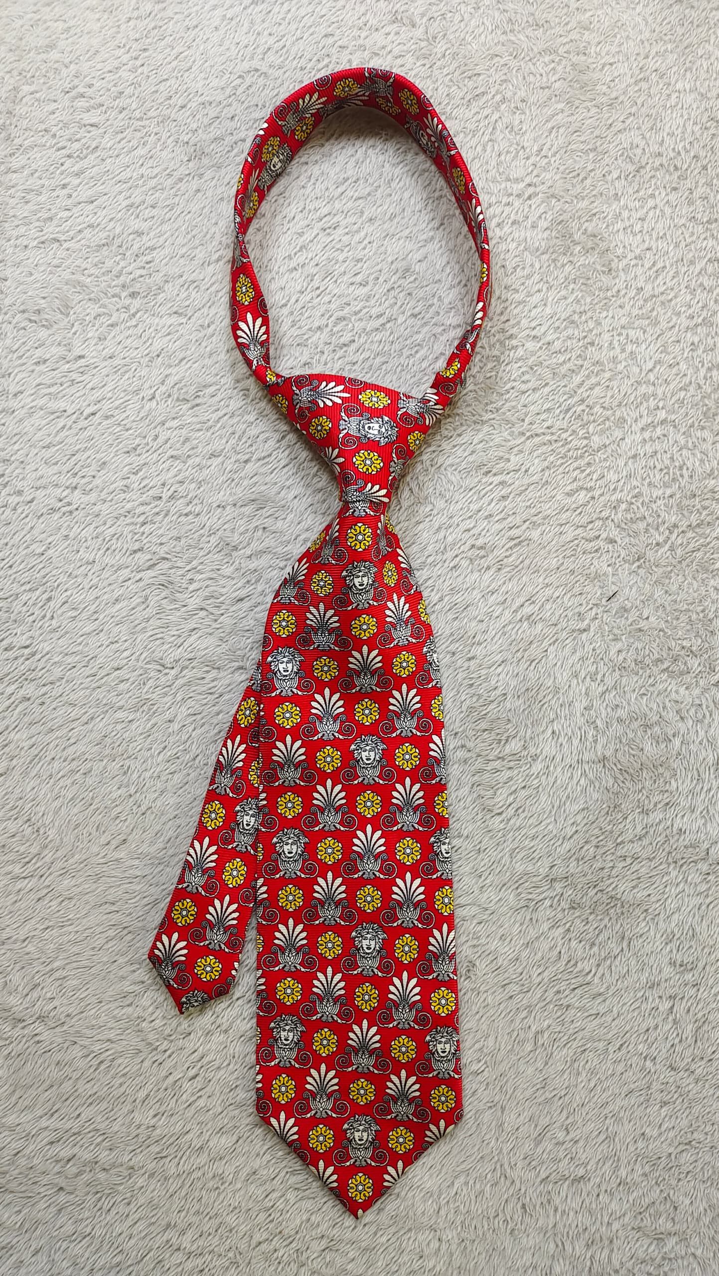Versace Gianni Versace Red Tie Medusa Head & Baroque Floral Pattern Size ONE SIZE - 1 Thumbnail