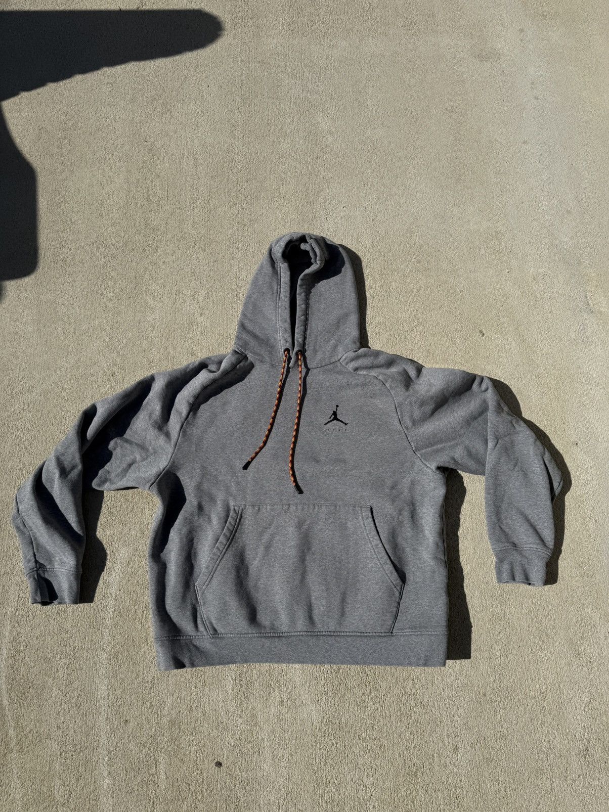 Jordan Brand Grey Jordan Hoodie Size US L / EU 52-54 / 3 - 2 Thumbnail