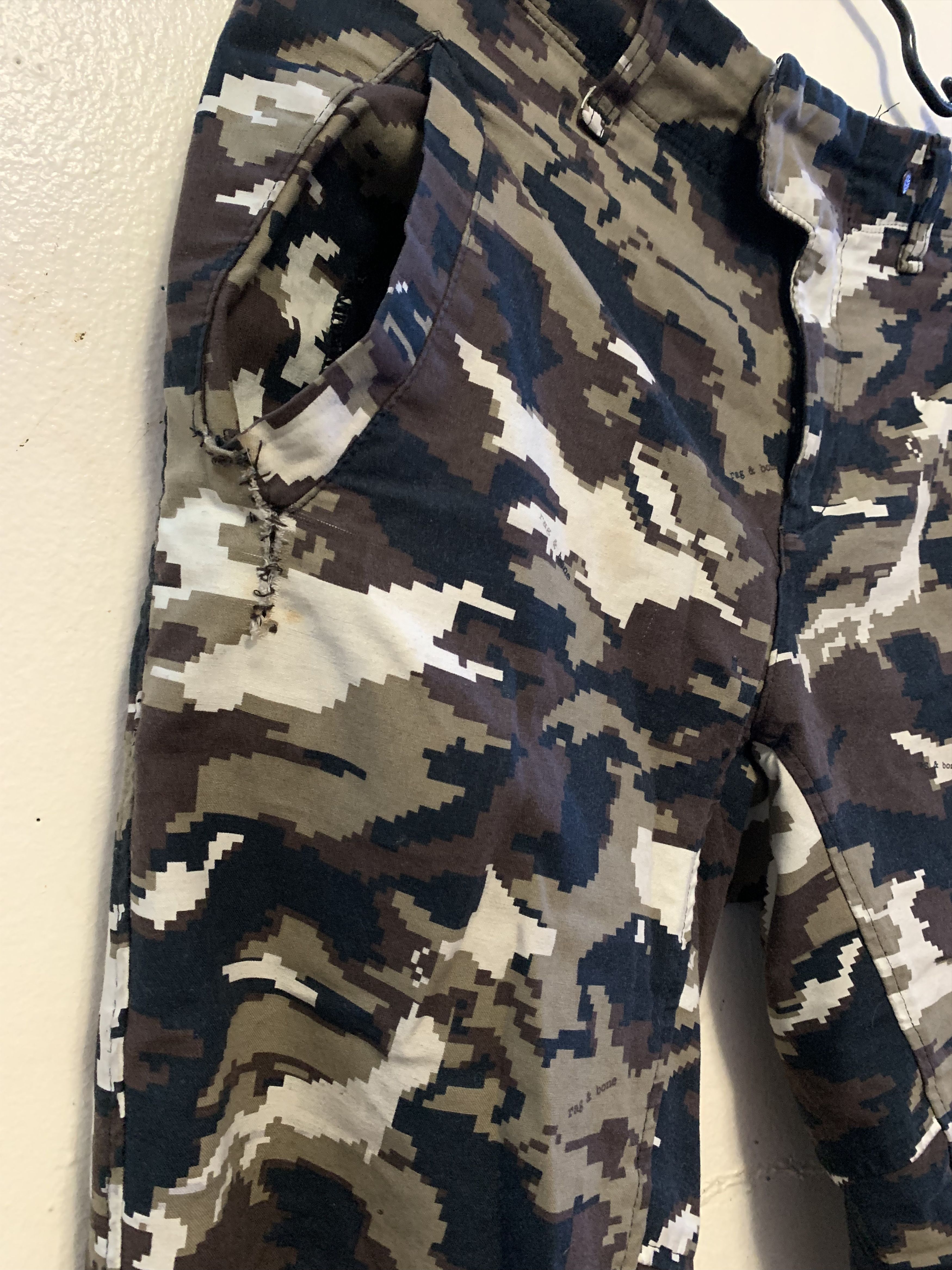 Rag & Bone RAG & BONE Desert Camo Pant ⊛ BROWN/BEIGE/WHITE ⊛ Flw/GtlyWn Size US 29 - 4 Thumbnail