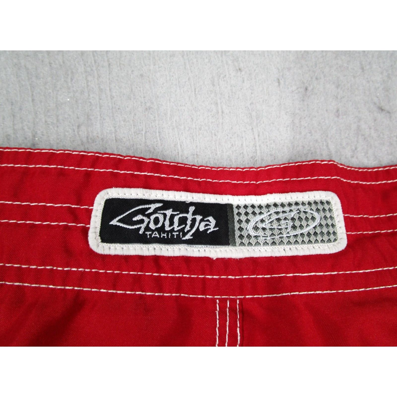 Gotcha VINTAGE Gotcha Tahiti Board Shorts Mens 36 Red Swim Trunks Cargo Pockets Drawstring Y2K Size US 36 / EU 52 - 4 Thumbnail