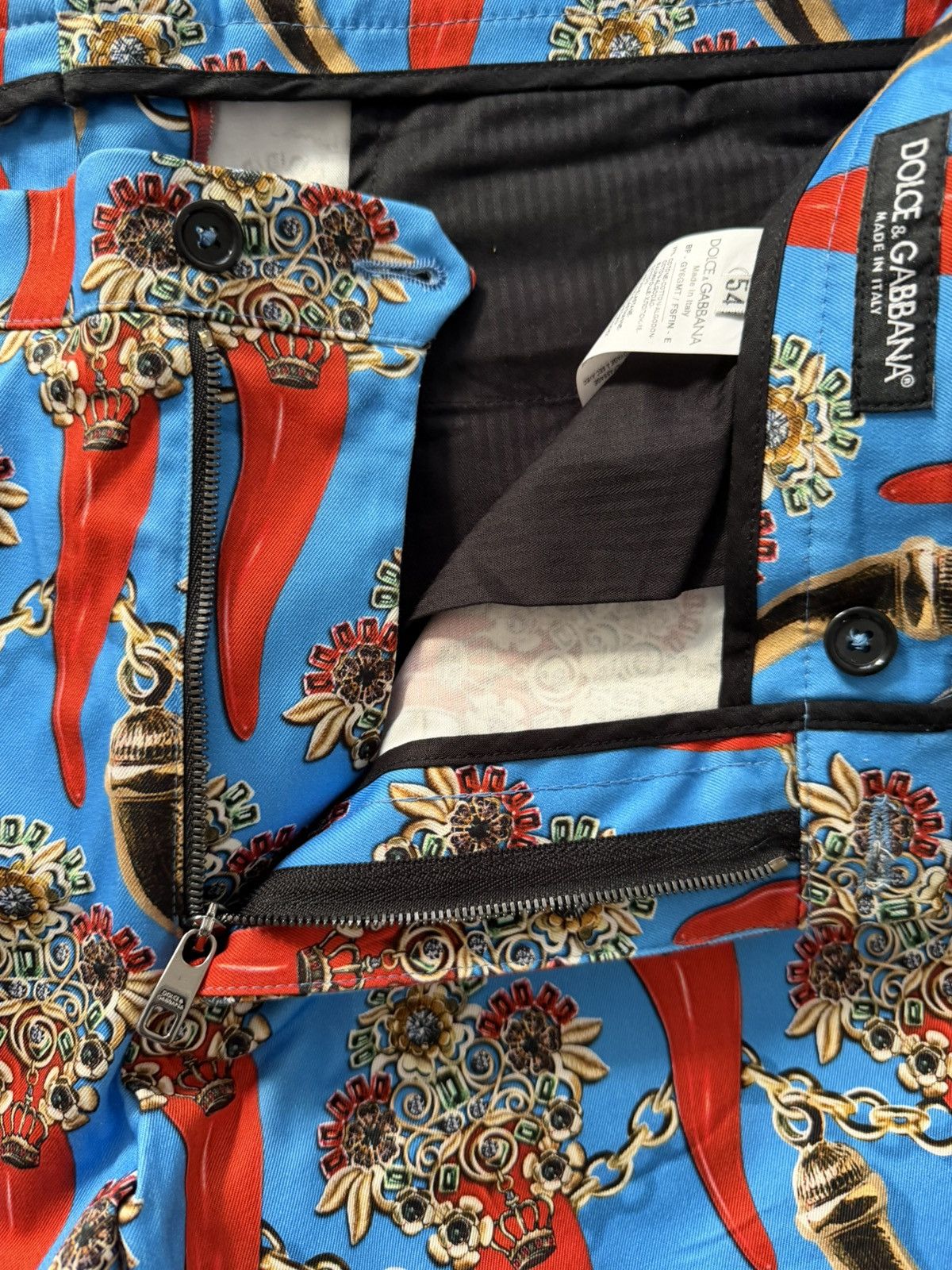 Dolce & Gabbana Dolce Gabbana Italian Horn Bermuda Shorts Size US 36 / EU 52 - 7 Thumbnail