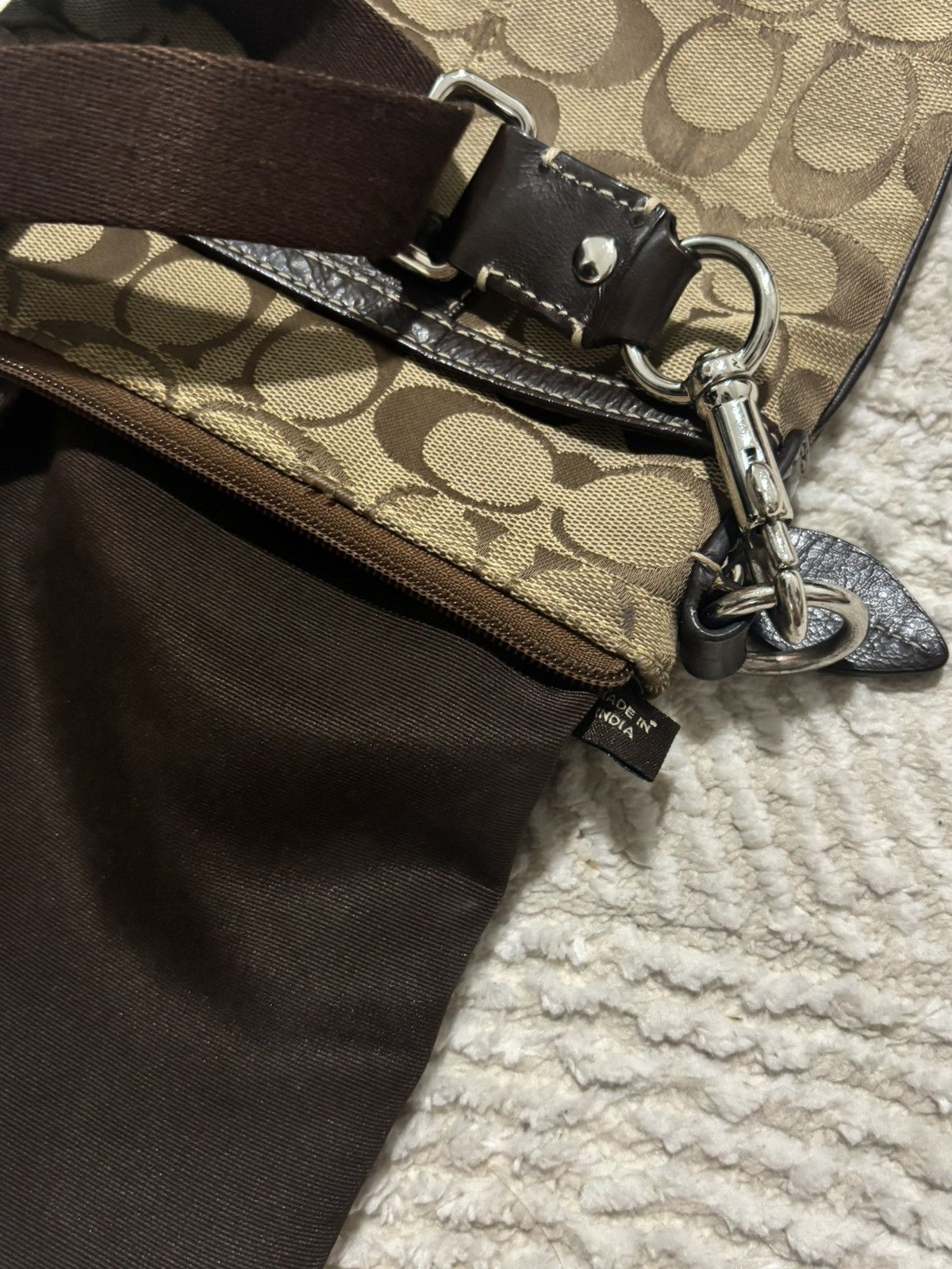 Coach Coach Monogram Logo Vintage Shoulder Bag Size ONE SIZE - 5 Thumbnail