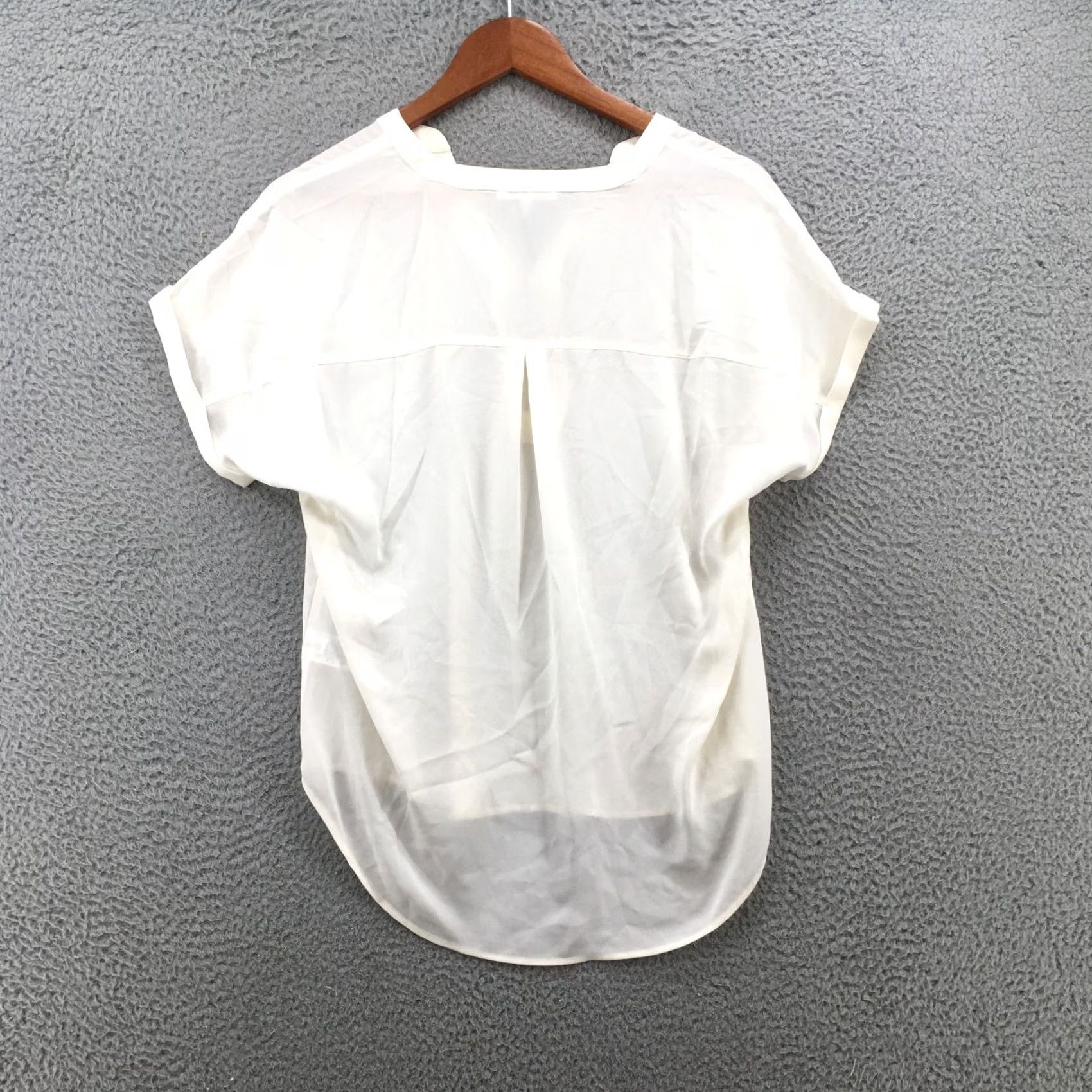 Vintage Maurices Blouse Womens XS Short Sleeve V-Neck Front Quarter Zipper Cream NEW Size XS / US 0-2 / IT 36-38 - 7 Thumbnail