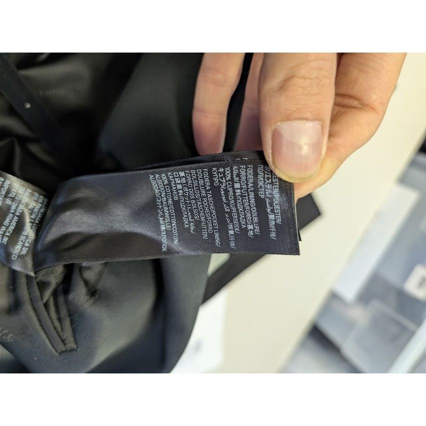 Balenciaga o1rshd1 Oversized Tuxedo Jacket in Black Wool Barathea Size US XXS / EU 40 - 20 Thumbnail