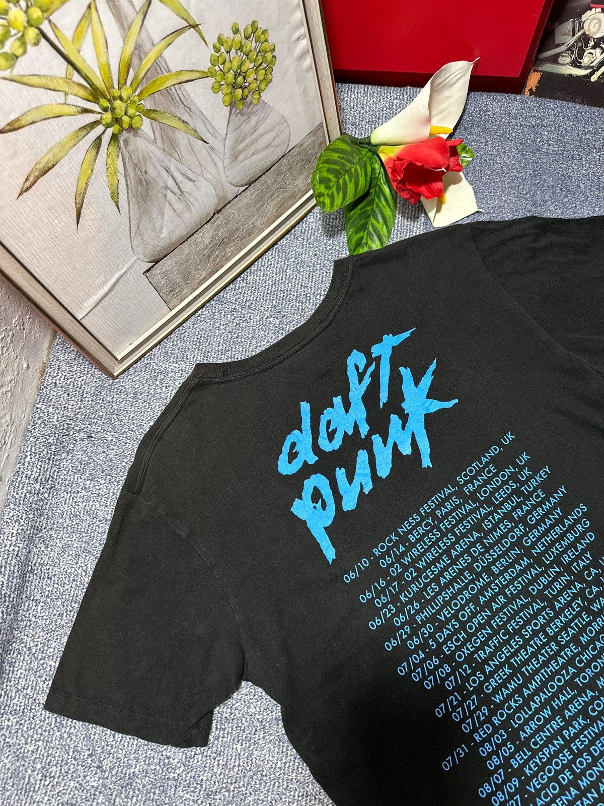 Band Tees archive Vintage 2007 DAFT PUNK "Alife" Album Tour Tee Size US M / EU 48-50 / 2 - 5 Thumbnail