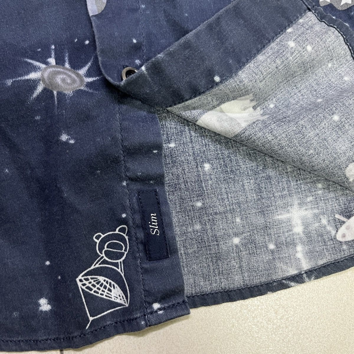 Armani × Giorgio Armani × Vintage Armani Space Exploration Button Up Shirt Size US S / EU 44-46 / 1 - 6 Thumbnail