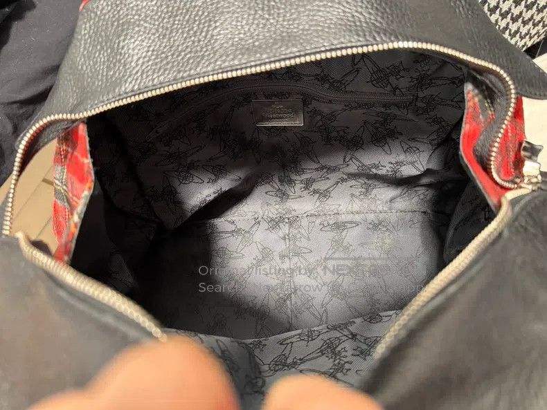 Vivienne Westwood Vivienne Westwood size os Vintage large graffiti handbag - Size ONE SIZE - 8 Thumbnail