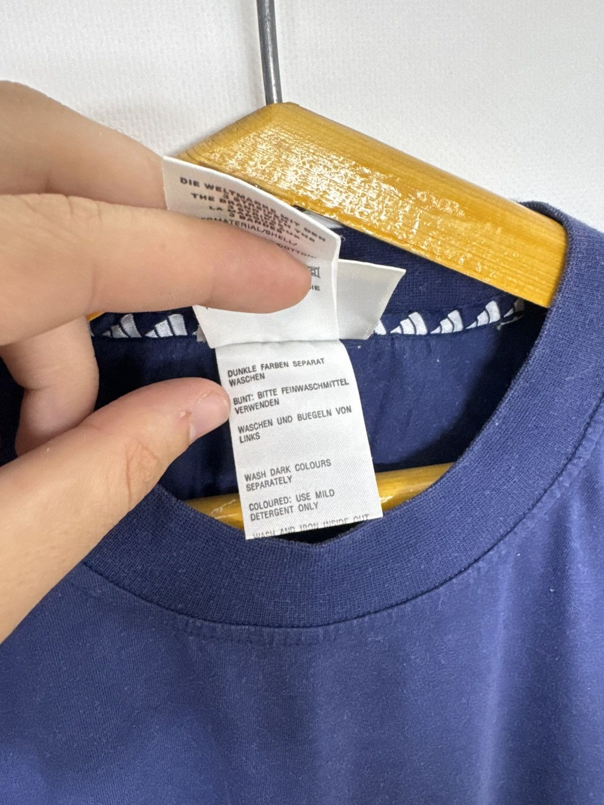 Adidas Vintage Adidas Big Logo T-Shirt 90’s Size US S / EU 44-46 / 1 - 10 Thumbnail