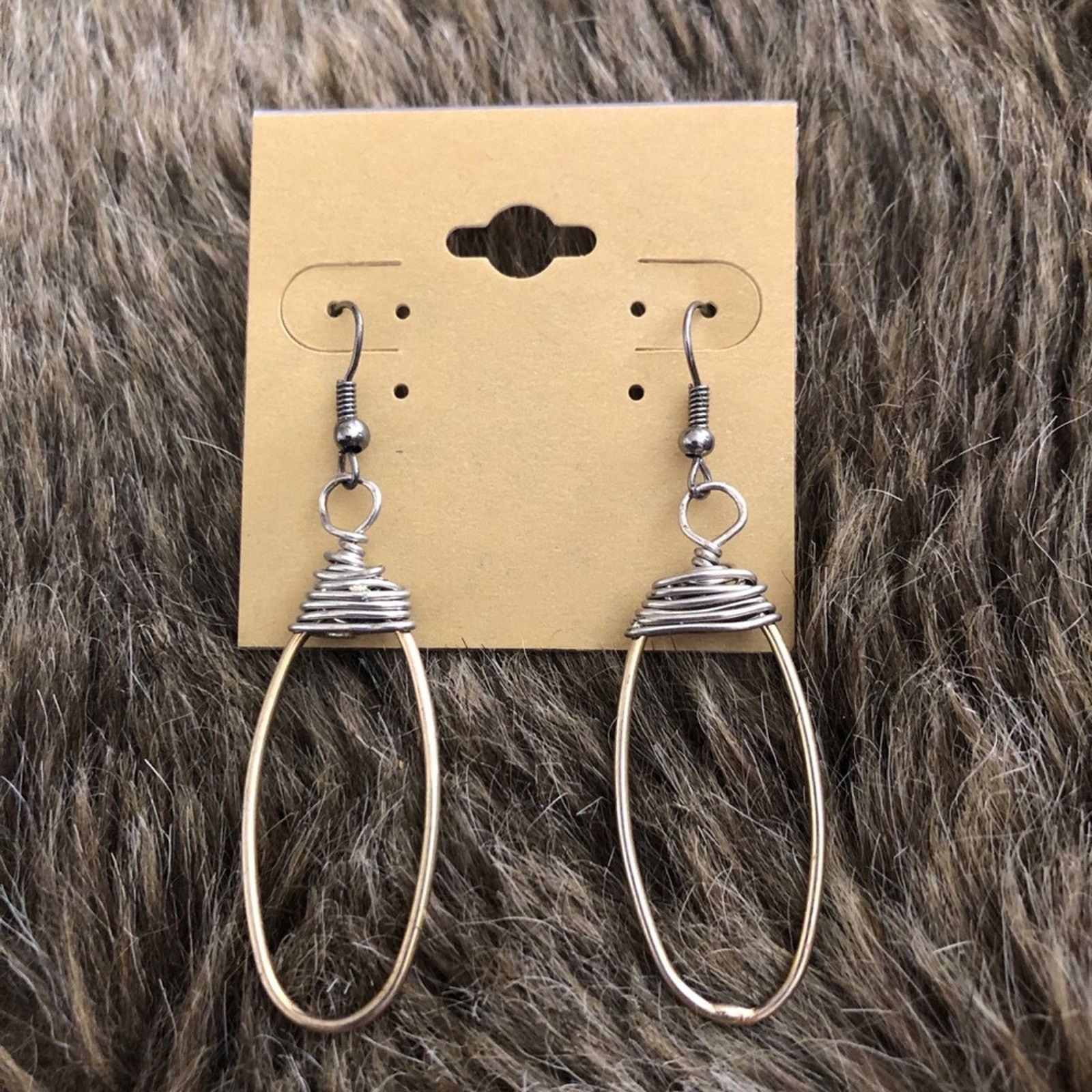 Vintage Vintage repurpose gold loop silver wire earrings Size ONE SIZE - 2 Thumbnail