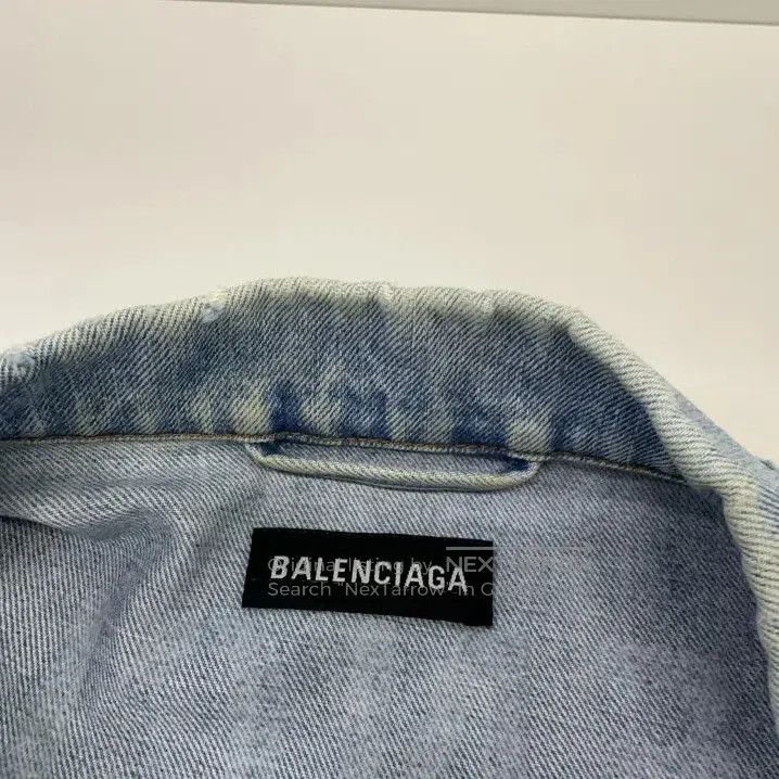 Balenciaga Balenciaga Logo Denim Jacket for Men. Size US M / EU 48-50 / 2 - 3 Thumbnail