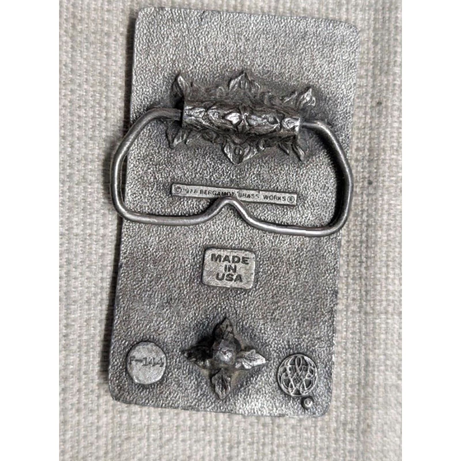 Vintage VINTAGE Bergamot Brass Works belt buckle INJURED ELK Western deer nature 2" x 3.5" 1.75" fits Men Brass Metallic USA West rugged Mens Size ONE SIZE - 3 Thumbnail