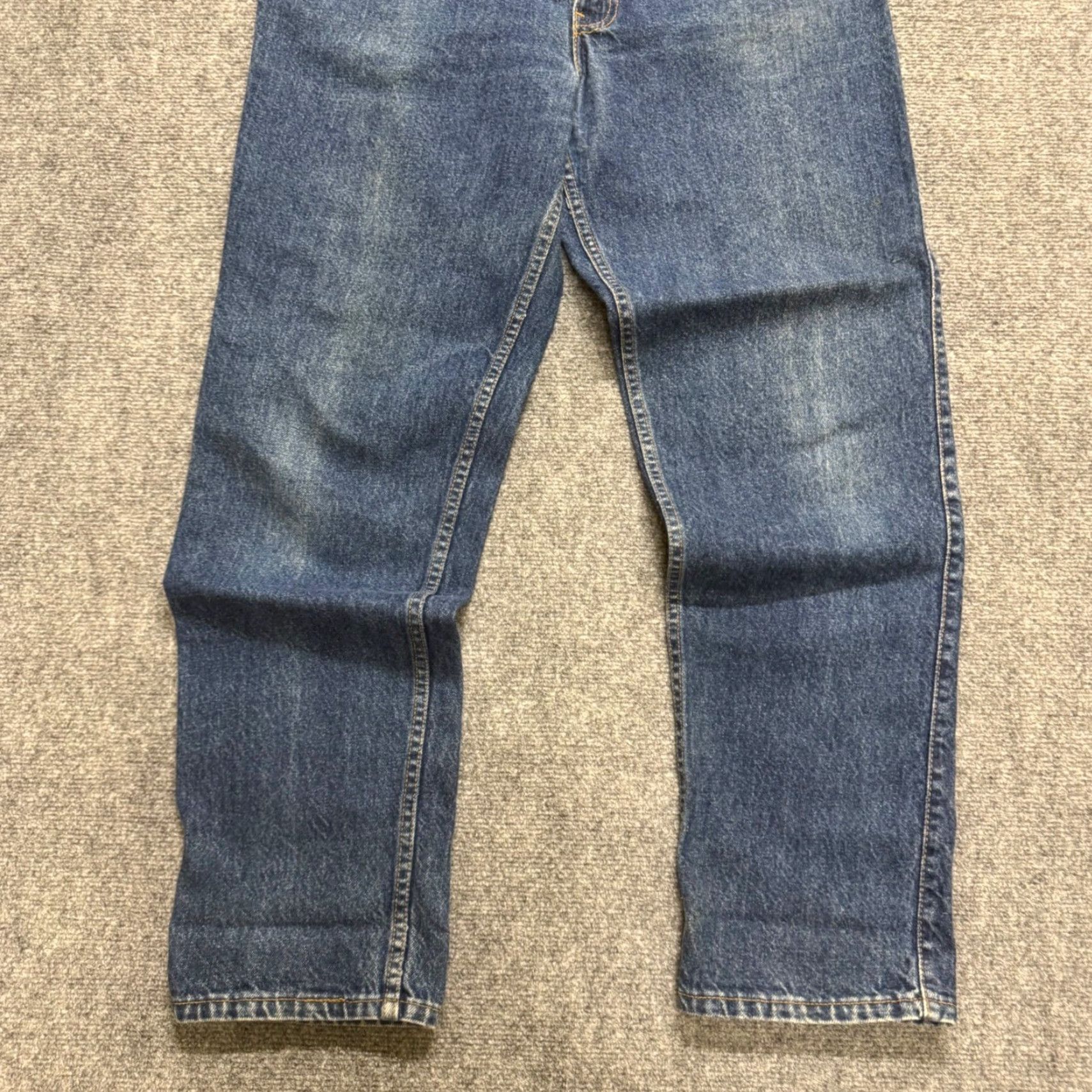 Denime VINTAGE Levis Jeans 540 Relaxed Dark Washed Denim 36x32 Orange Tab Men’s 90s Clothing Mens Jeans Size US 36 / EU 52 - 3 Thumbnail
