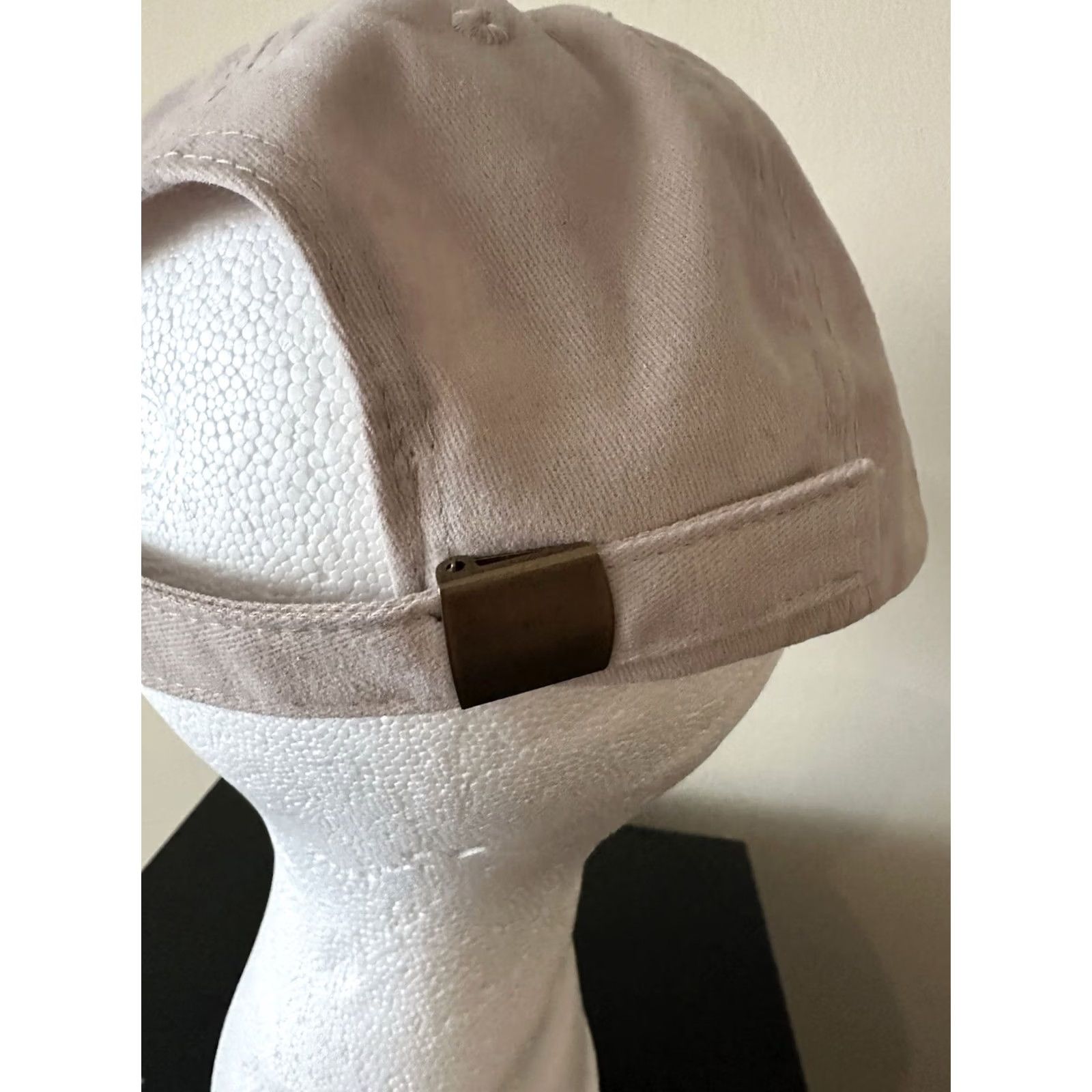 Vintage Stussy Strapback Cap - Beige, One Size, Adjustable, Knit, 80s 90s City Hip Hop Designer Cap Mens Boys Accessories, Beige Size ONE SIZE - 6 Thumbnail