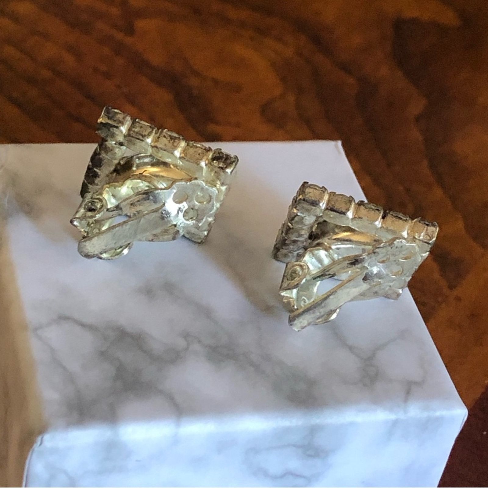 Vintage Vintage elegant clear glass stone clip on earrings Size ONE SIZE - 5 Thumbnail