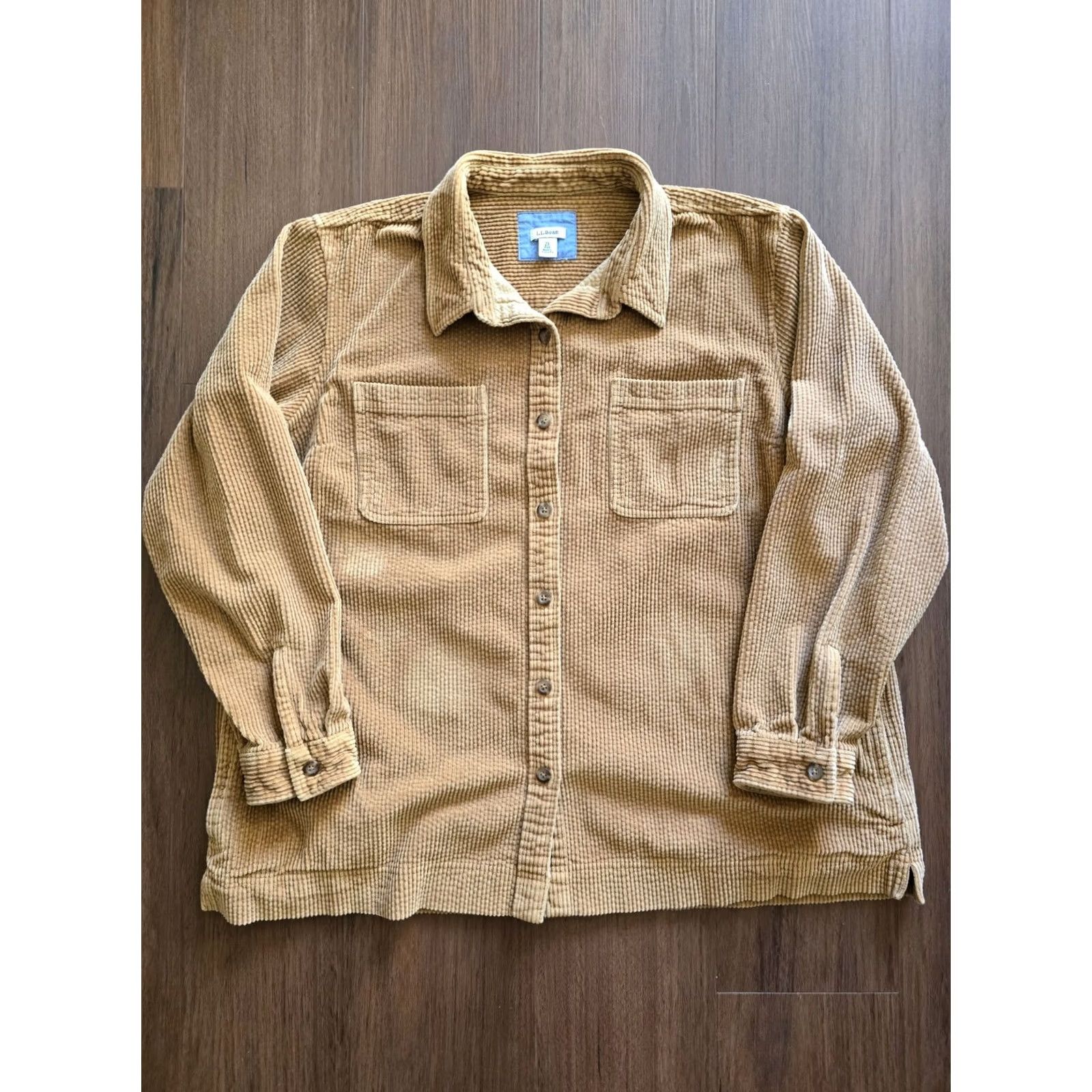 Vintage VINTAGE LL Bean Shirt Jacket Shacket Wide Whale Corduroy Brown 1990s 2X Womens Shacket Shirt Brown LL Bean 1990s 2X Women Size XXL / US 16-18 / IT 52-54 - 2 Thumbnail