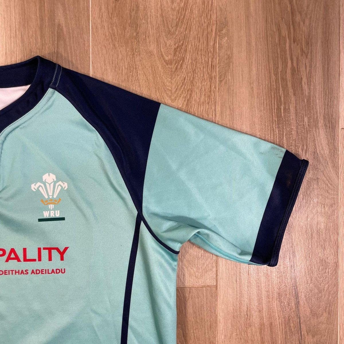 Under Armour Under Armour Wales wru rugby jersey shirt tee sportswear Size US XL / EU 56 / 4 - 8 Thumbnail