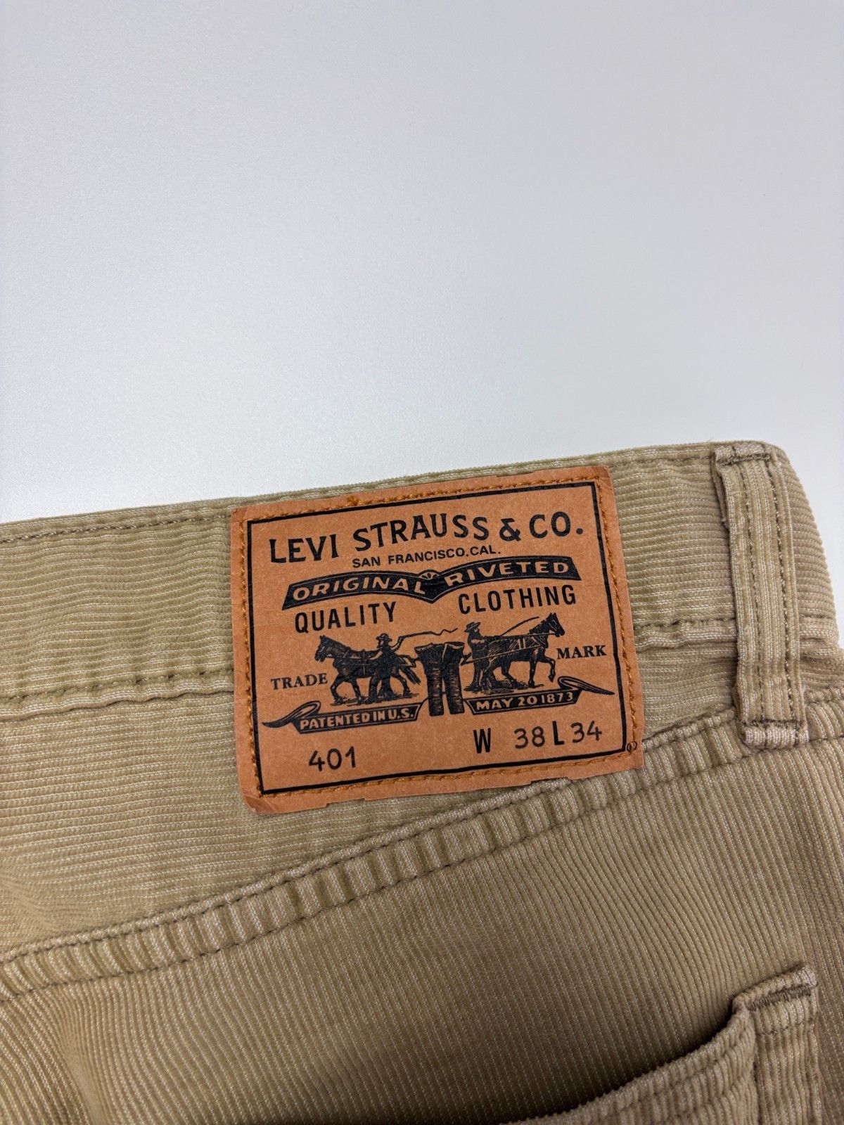 Levi's Mens Levis 401 Button Fly Corduroy Pants White Tab 38x34 Size US 38 / EU 54 - 8 Thumbnail