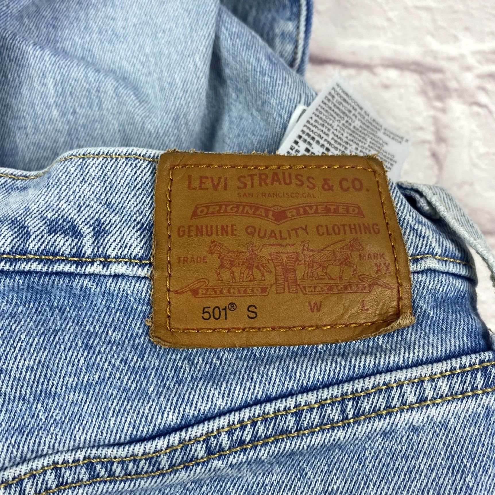 Levi's Levi's 501 Jeans Mens 26x26 Blue Denim Button Fly Straight Leg Premium 501 S Size US 26 / EU 42 - 7 Thumbnail