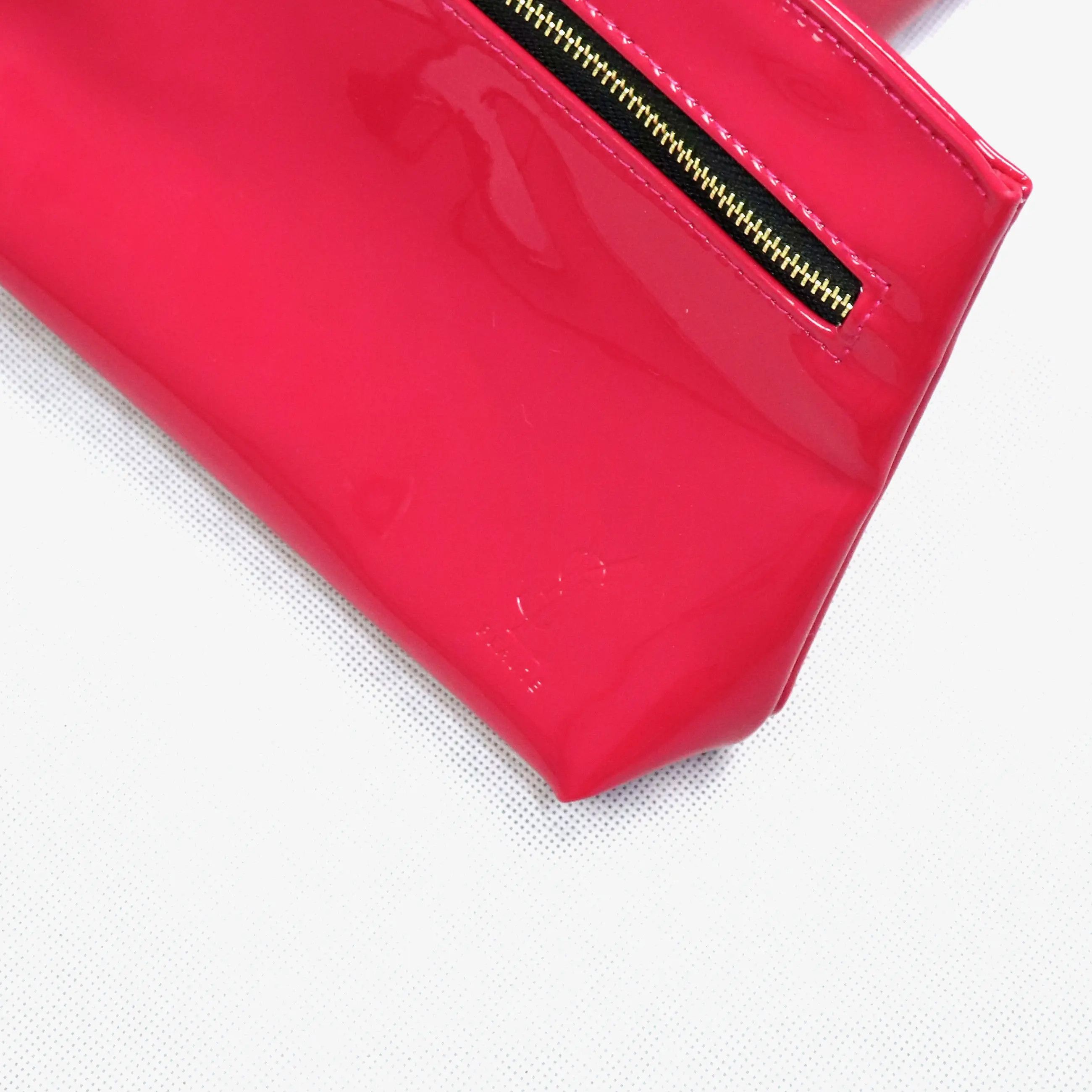 Yves Saint Laurent Two YSL cosmetics pouches Size ONE SIZE - 5 Thumbnail