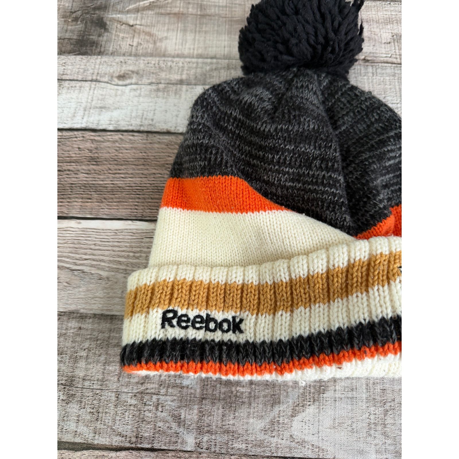 NHL Anaheim Ducks NHL Hockey Winter Beanie Size ONE SIZE - 4 Thumbnail