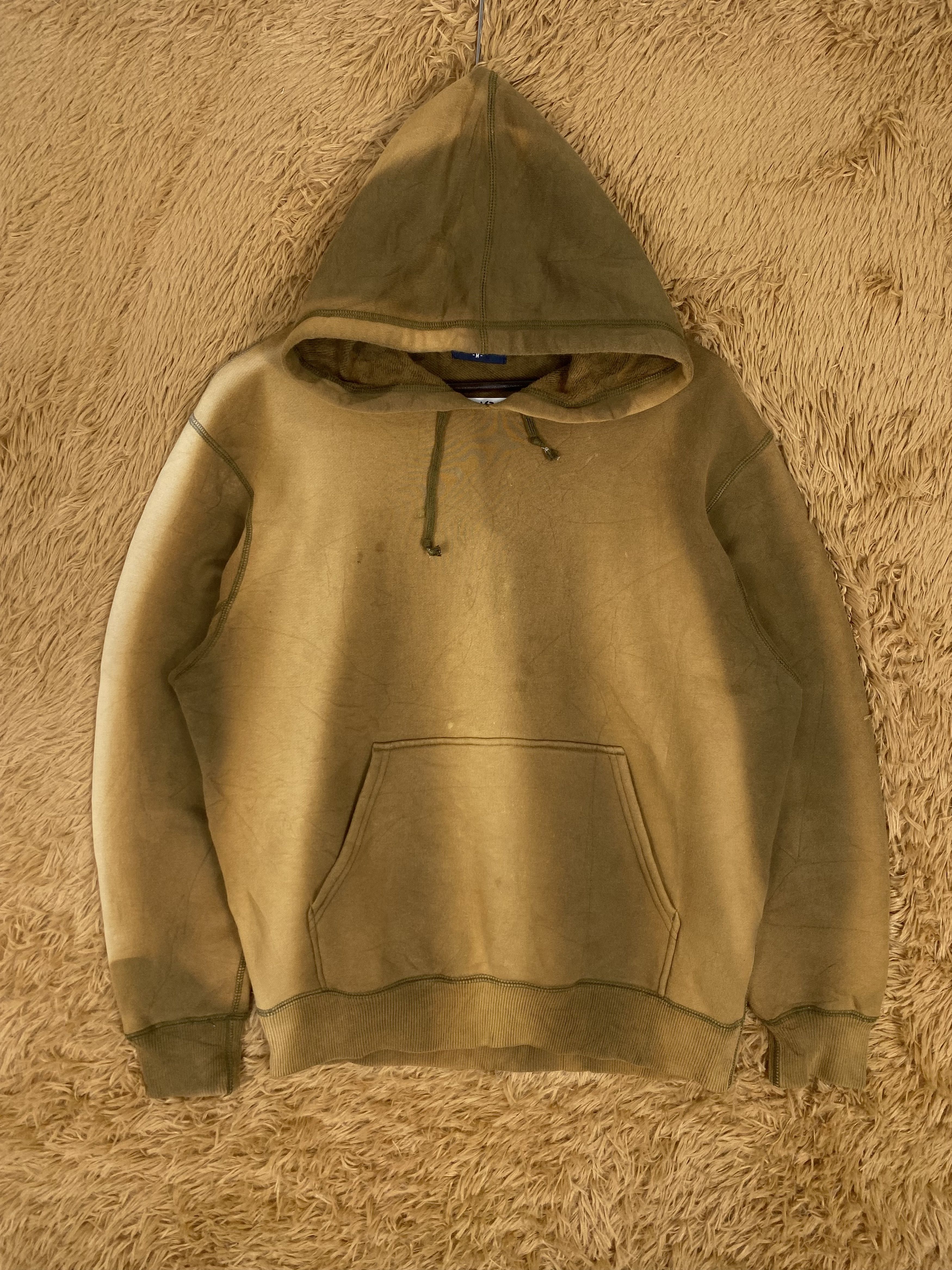 Uniqlo Vintage Uniqlo Shadow Sun Faded Hoodies Size US M / EU 48-50 / 2 - 1 Thumbnail
