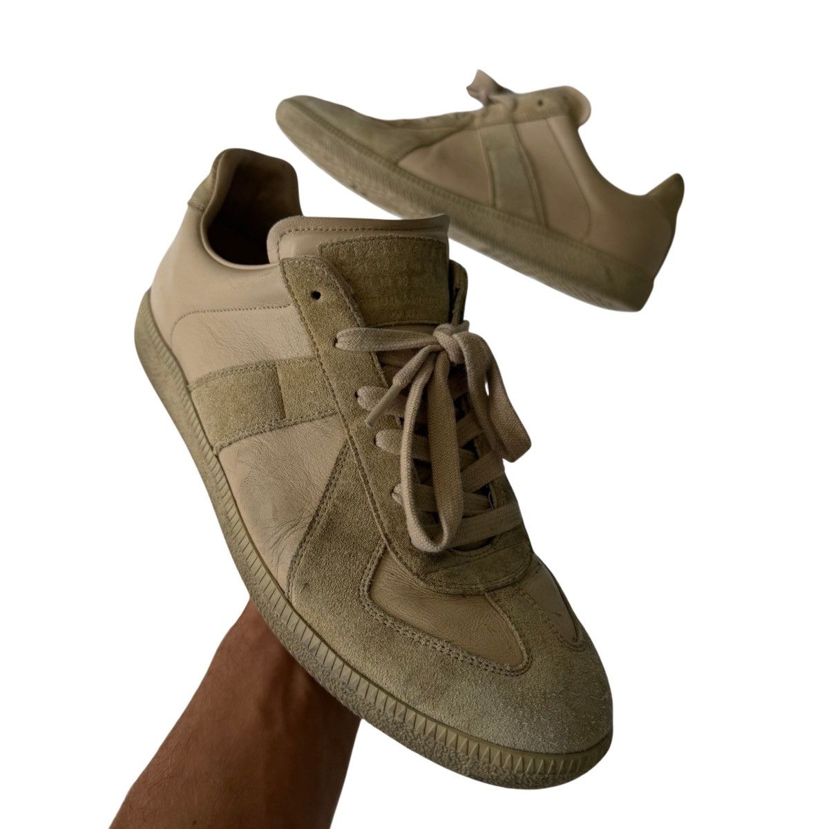 Maison Margiela Maison Margiela Leather Low-Top German Trainer GAT Beige Size US 9 / EU 42 - 1 Thumbnail