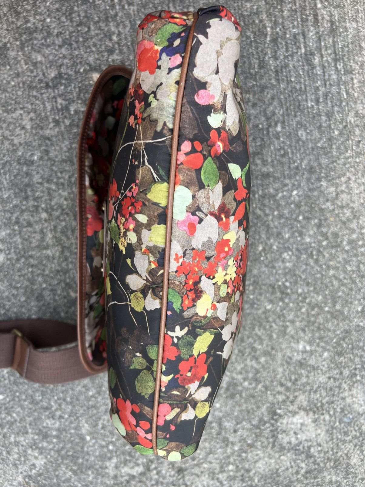 Paul Smith Paul smith Flowers Art Sling Bag Size ONE SIZE - 19 Thumbnail