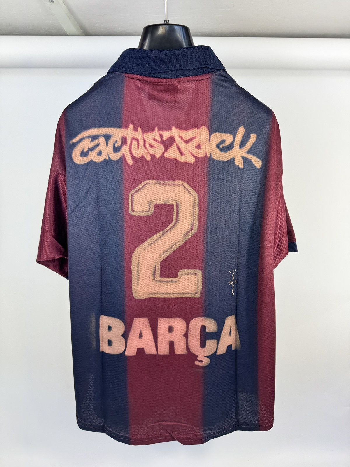 Travis Scott CJ X NIKE X FCB SKELETON RETRO JERSEY Size US L / EU 52-54 / 3 - 3 Thumbnail