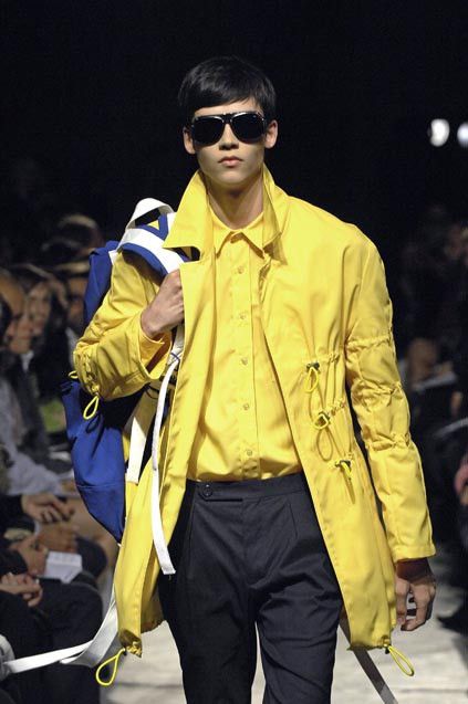 Raf Simons Raf Simons - S/S 08’ - Bungee Mac Jacket Size US M / EU 48-50 / 2 - 24 Thumbnail