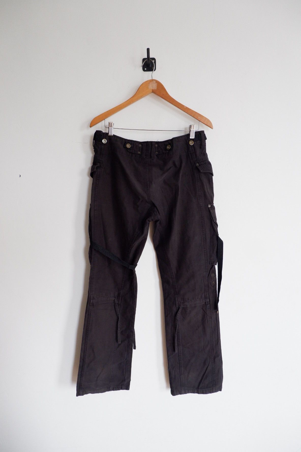 Japanese Brand Vintage Clonedevgru Bondage GasMask Cargo Pants Size US 32 / EU 48 - 2 Thumbnail