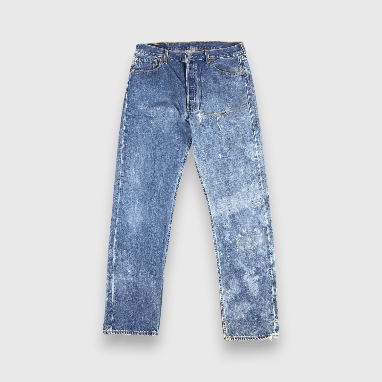 Levi's Vintage 90s Blue Wash Levis 501 Jeans-J1760 Size US 35 - 1 Thumbnail