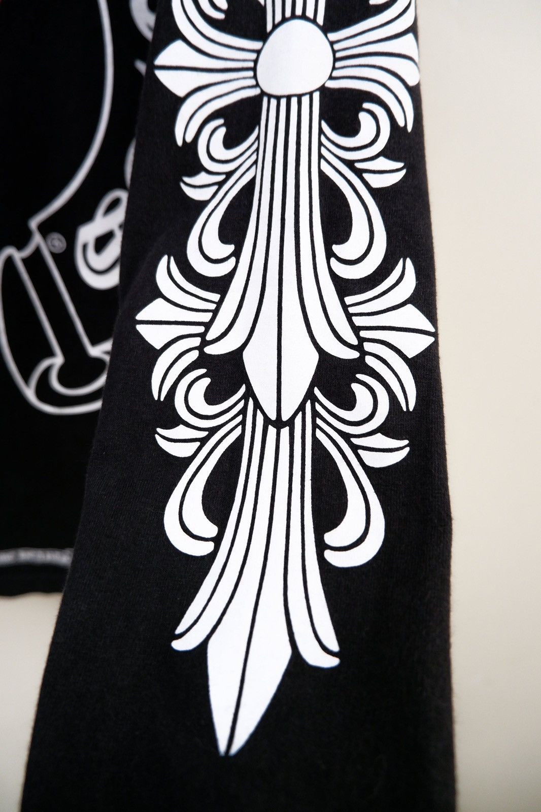 Chrome Hearts 2010s Chrome Hearts x Rolling Stones Long Sleeve Size US S / EU 44-46 / 1 - 7 Thumbnail