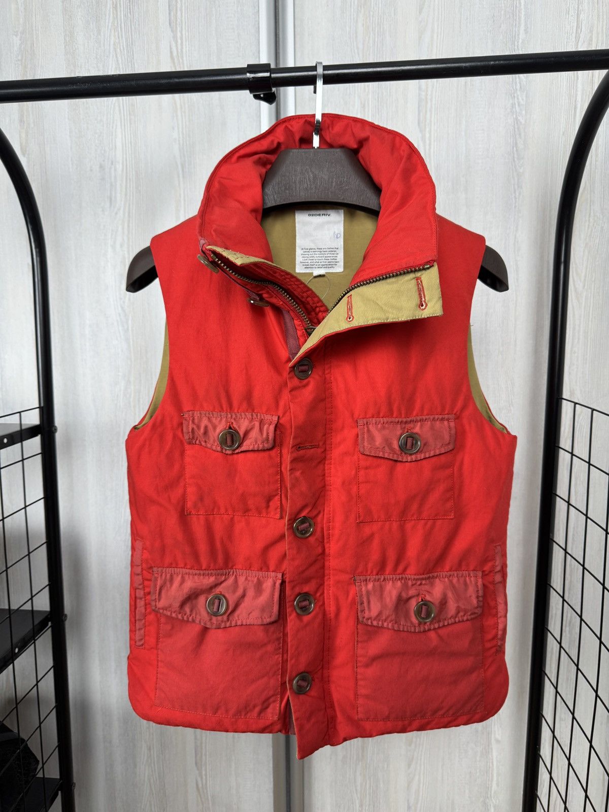 02DERIV. 02deriv. Red multipocket down vest size 1/S Size US S / EU 44-46 / 1 - 11 Thumbnail