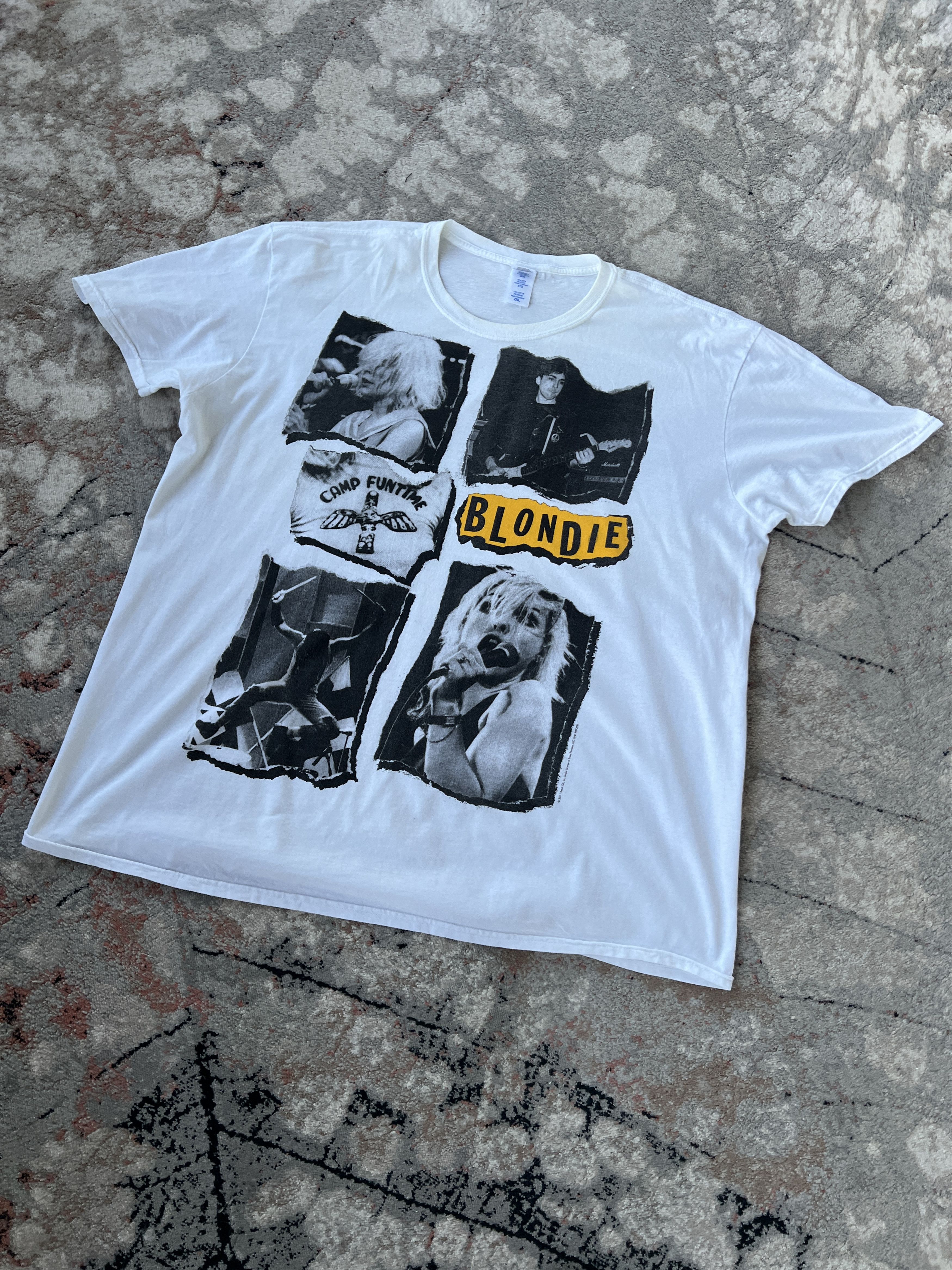Band Tees 2011 Blondie Camp Funtime Tee Size US XXL / EU 58 / 5 - 1 Thumbnail