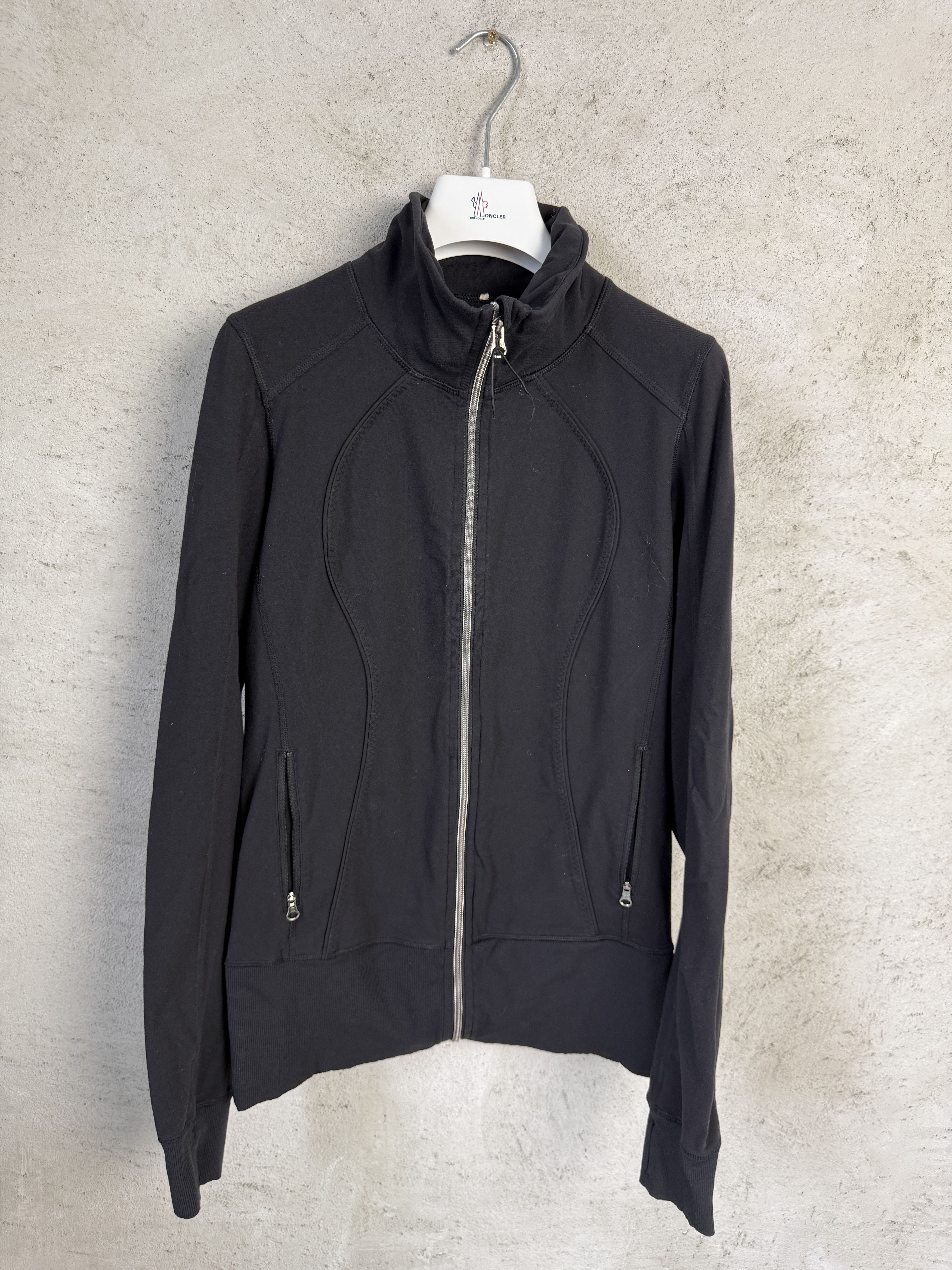 Lululemon Lululemon define jacket sweatshirt zip-up sport gym pilates Size M / US 6-8 / IT 42-44 - 1 Thumbnail