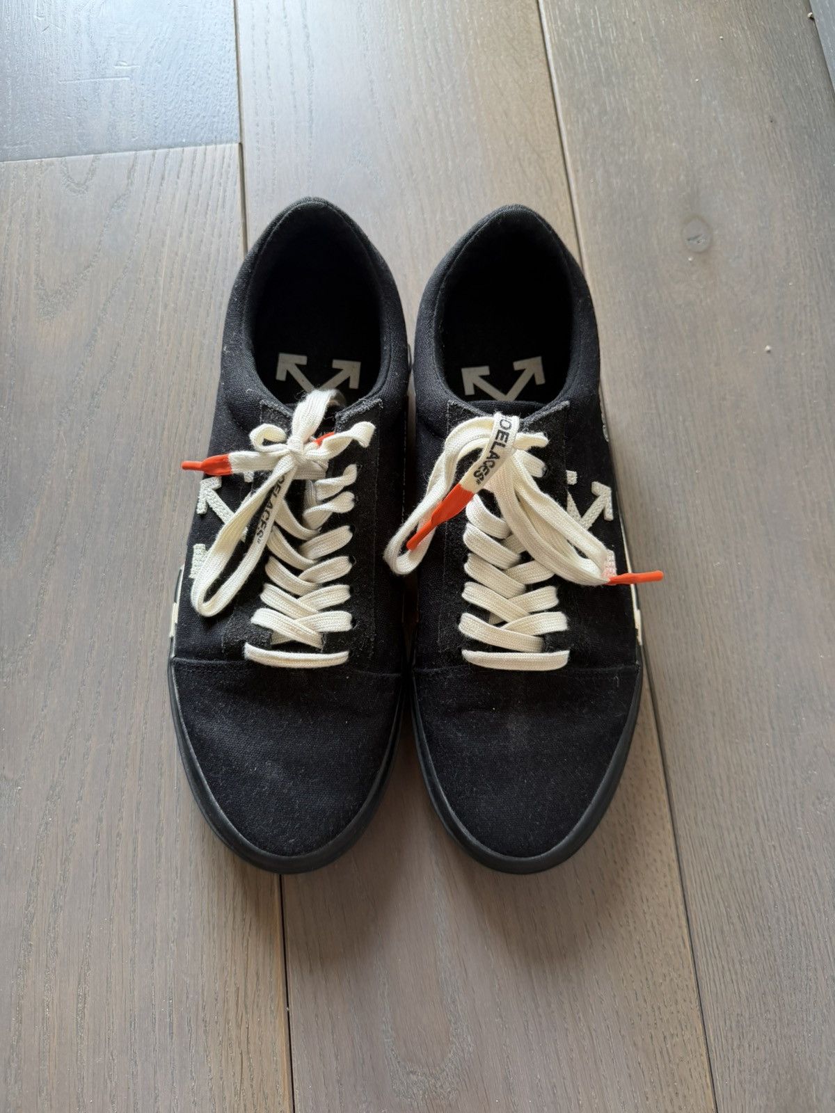 Off-White OFF-WHITE low top shoes , old collection Size US 9 / EU 42 - 1 Thumbnail