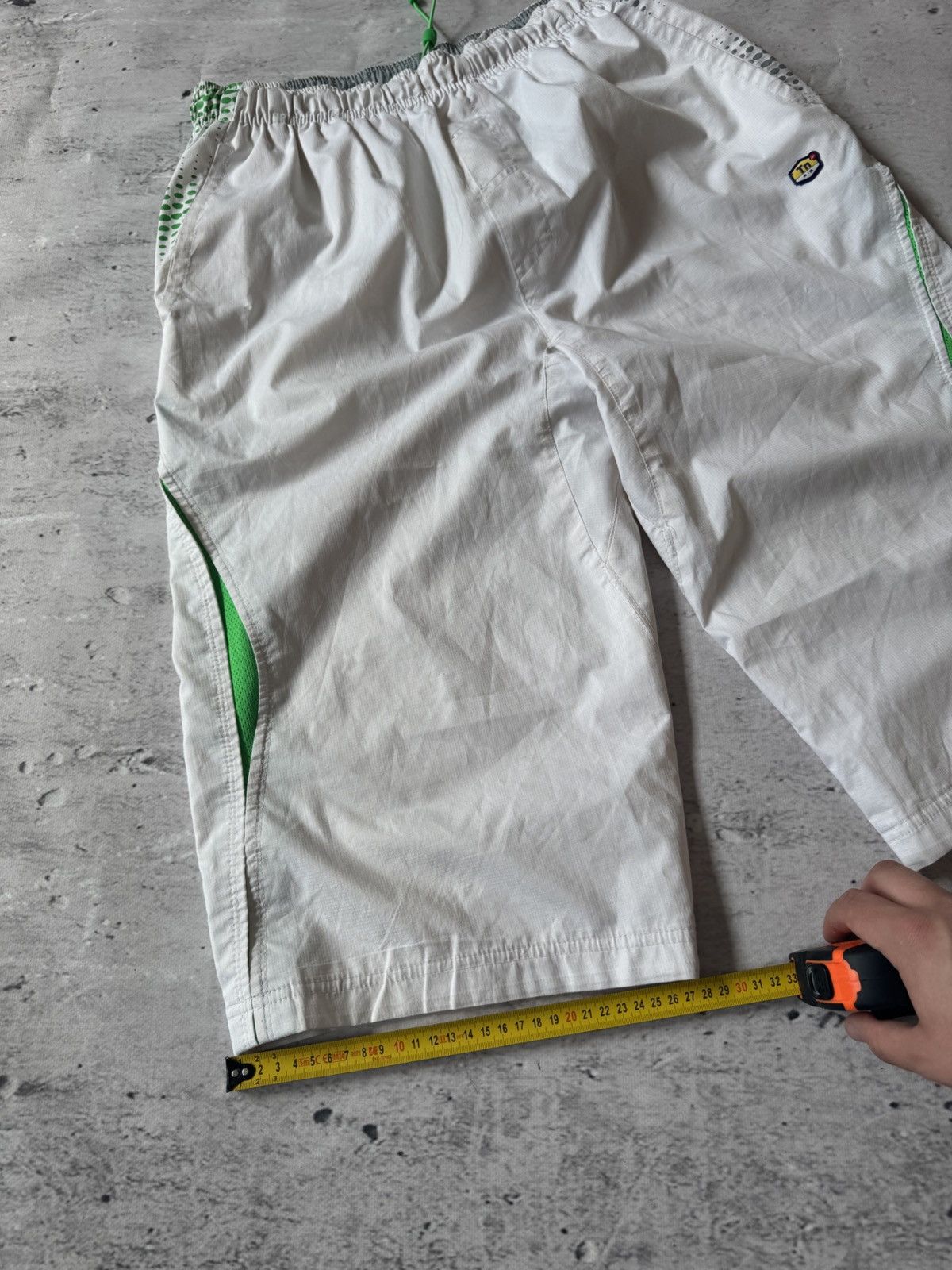 Nike × Vintage NIKE TN PLUS VINTAGE BASIC LOGO NYLON OVERSIZE BAGGY SHORTS Size US 34 / EU 50 - 8 Thumbnail