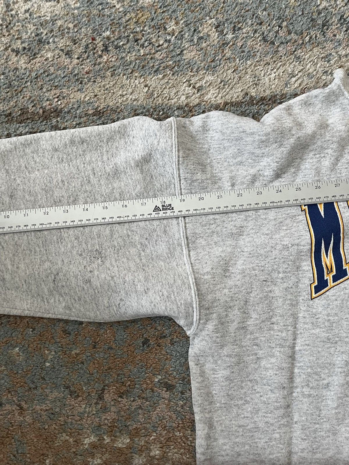 Japanese Brand × Vintage VTG Y2K Michigan Wolverines Crewneck Distressed Large Size US L / EU 52-54 / 3 - 8 Thumbnail