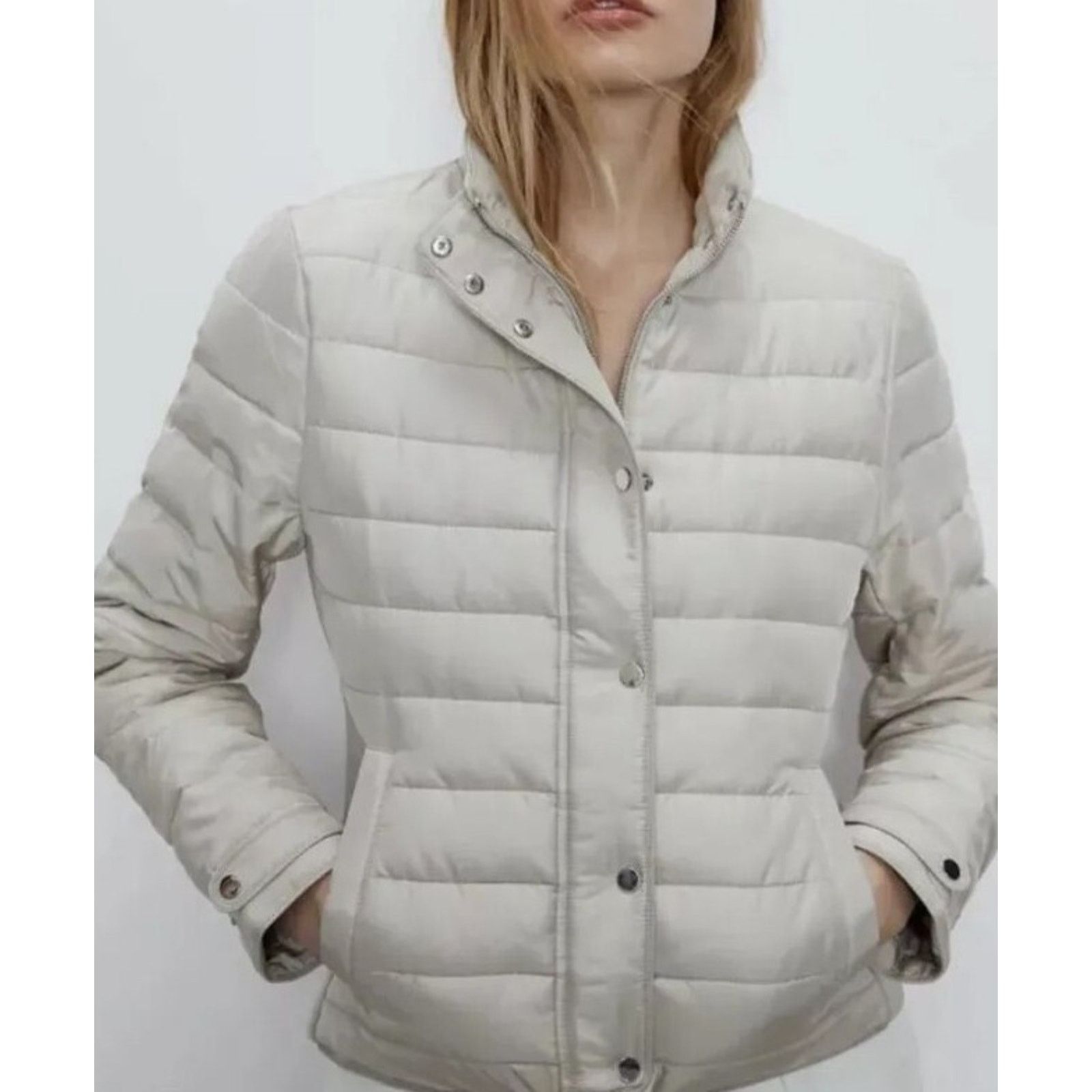 Zara ZARA LIGHTWEIGHT PUFFER JACKET SIZE M A001144 Size M / US 6-8 / IT 42-44 - 1 Thumbnail