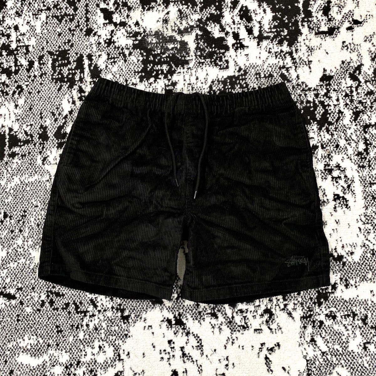 Stussy STUSSY CORDUROY SHORTS ALL BLACK 34 Size US 34 / EU 50 - 1 Thumbnail