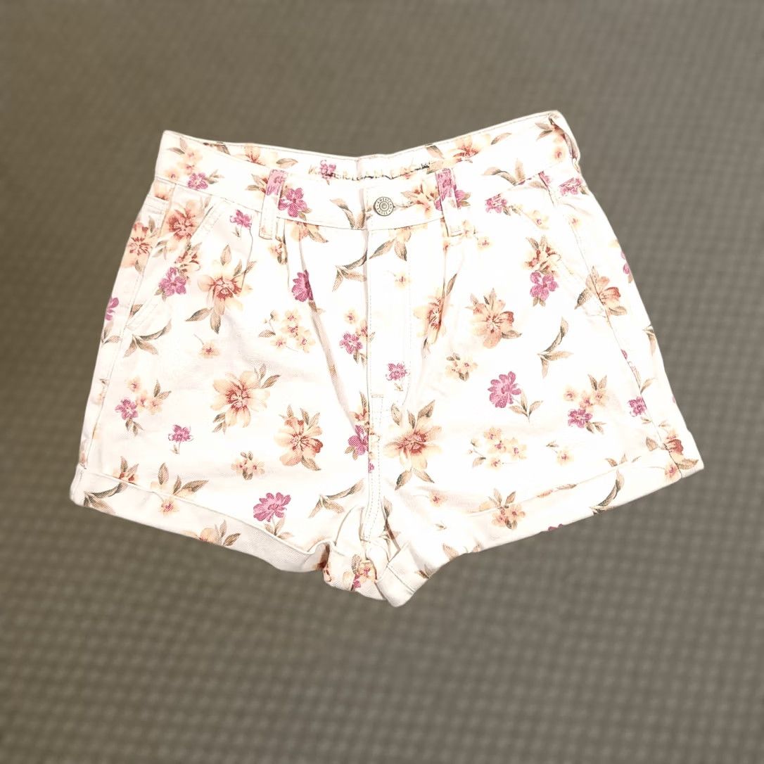 American Eagle Outfitters American Eagle Outfitters White Denim High Waisted Floral Mom Short Women's 6 Size 28" / US 6 / IT 42 - 1 Thumbnail