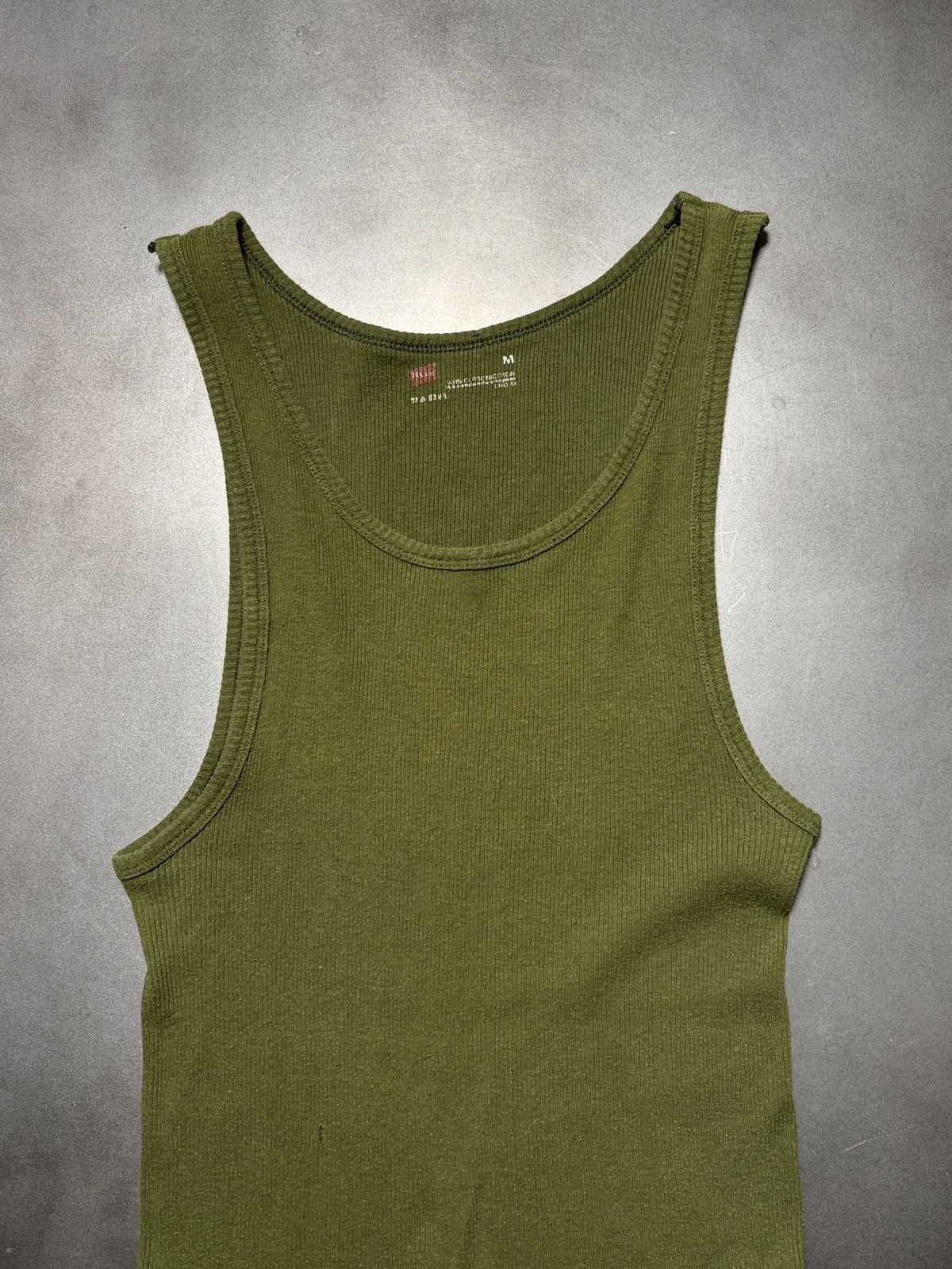Hanes 2000s Vintage Hanes Tank Top Blank Drab Army Green 90s Size US M / EU 48-50 / 2 - 2 Thumbnail