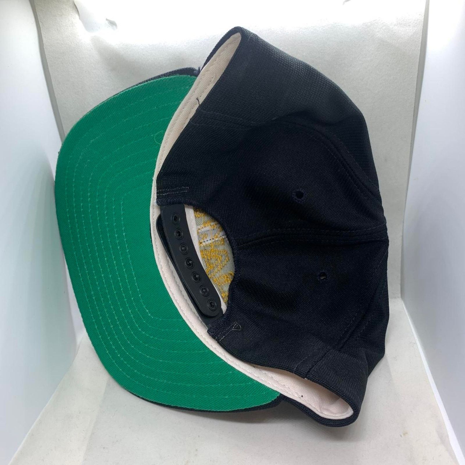 New Era vintage 80s GEORGIA BULLDOGS chain stitched trucker snapback Size ONE SIZE - 3 Thumbnail