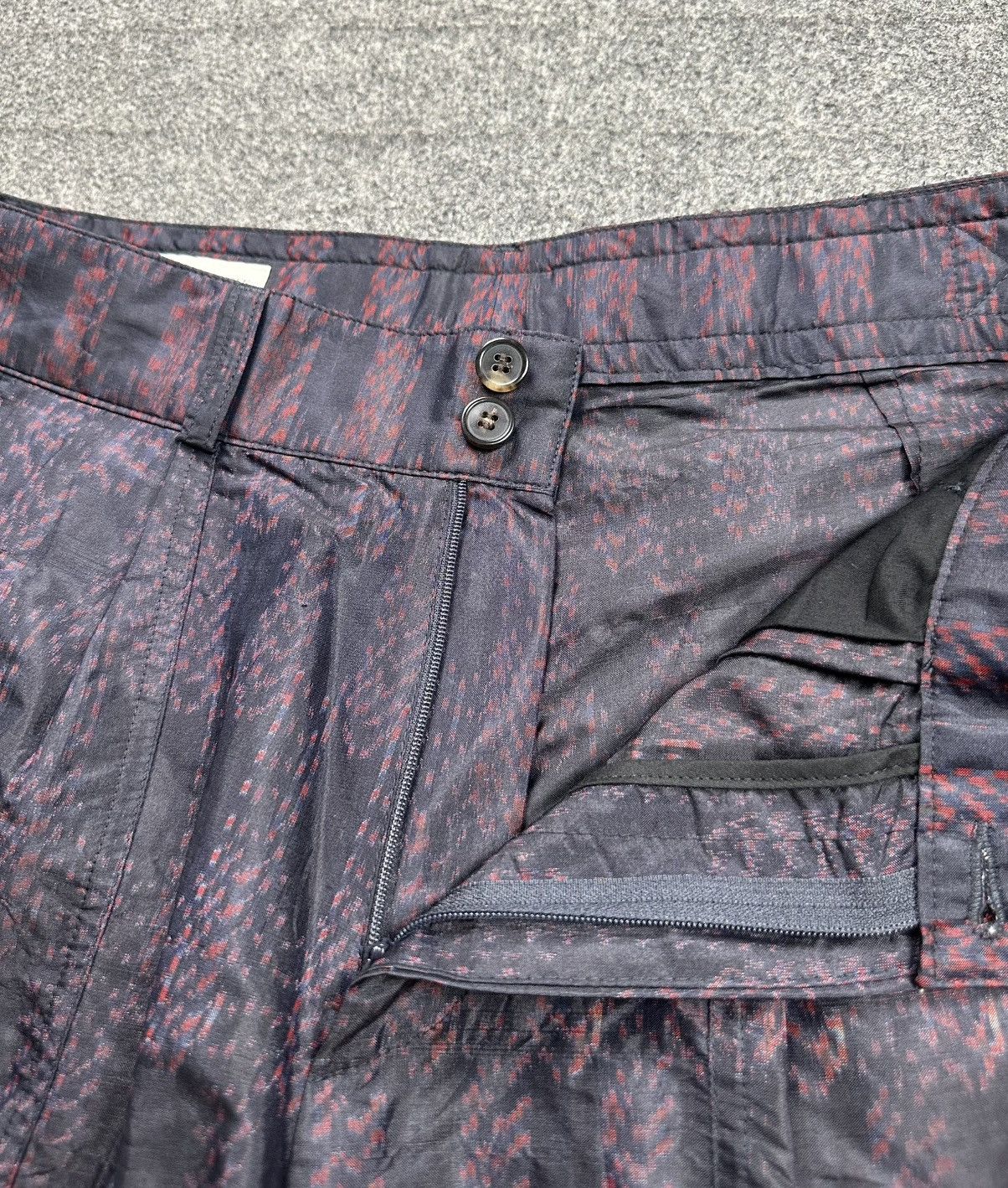 Dries Van Noten Dries Van Noten - Silk Printed Waist Shorts - Side Adjuster Size US 31 - 5 Thumbnail