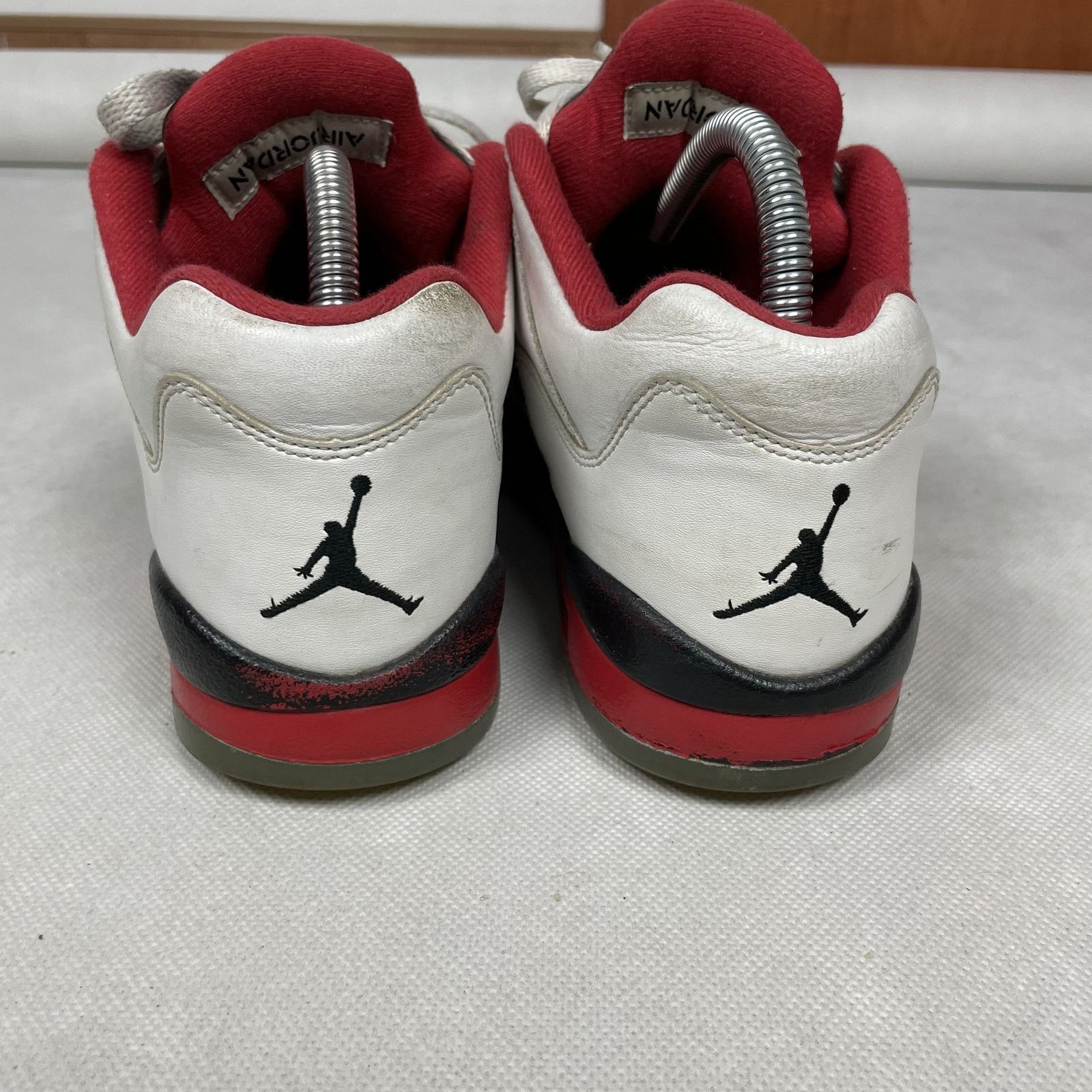 Jordan Brand Air Jordan 5 Retro Low 314338-101 White Basketball 7Y Size US 7 / EU 40 - 9 Thumbnail