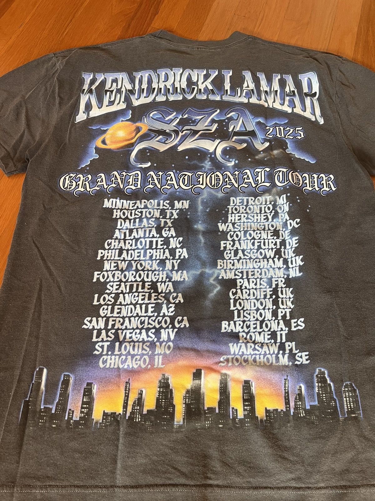 Kendrick Lamar Kendrick Lamar Gloria GNX Tour Merch Tee Size US L / EU 52-54 / 3 - 3 Thumbnail