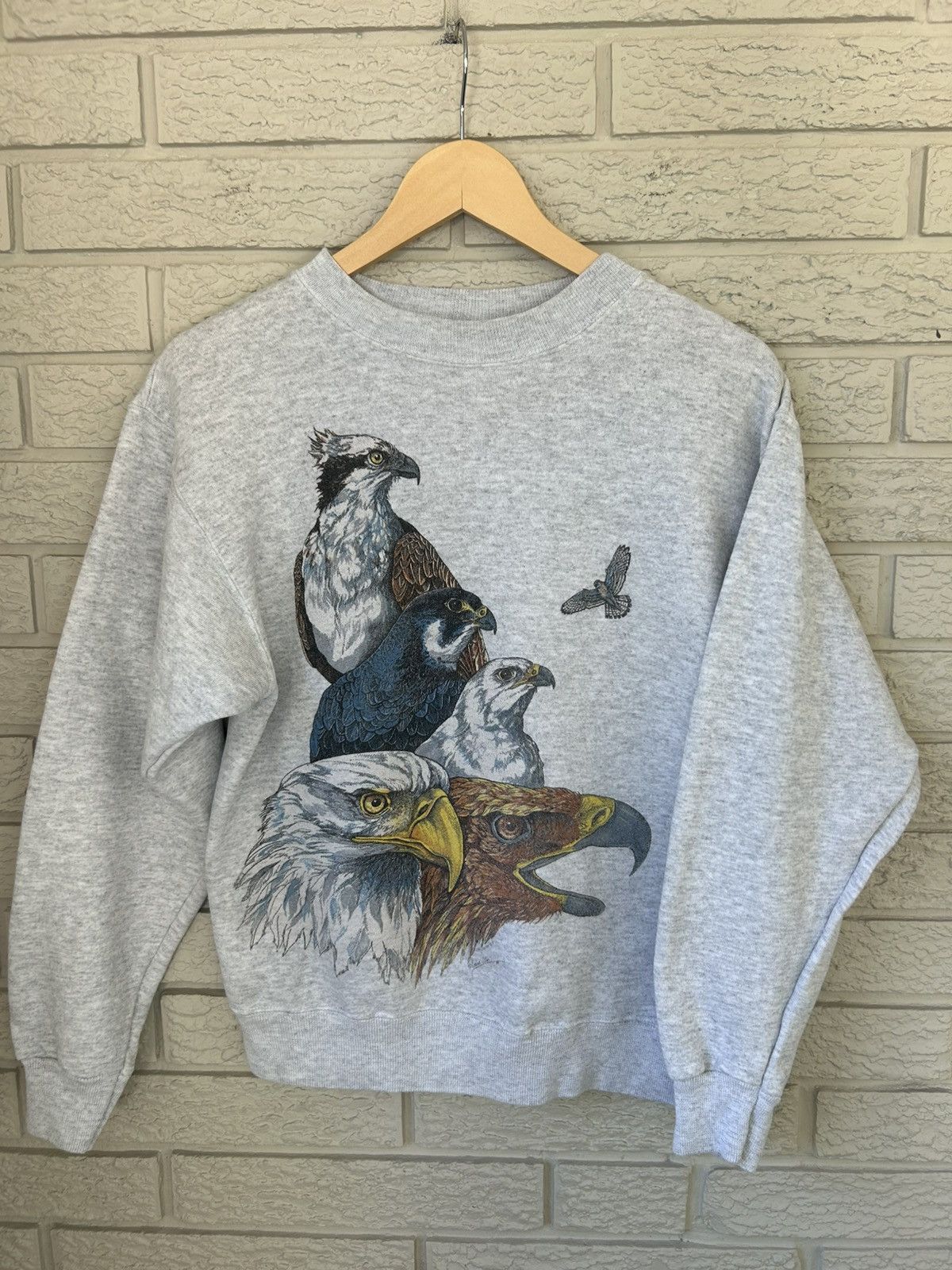 Vintage Vintage 90s Eagle Bird Crewneck Size US S / EU 44-46 / 1 - 1 Thumbnail