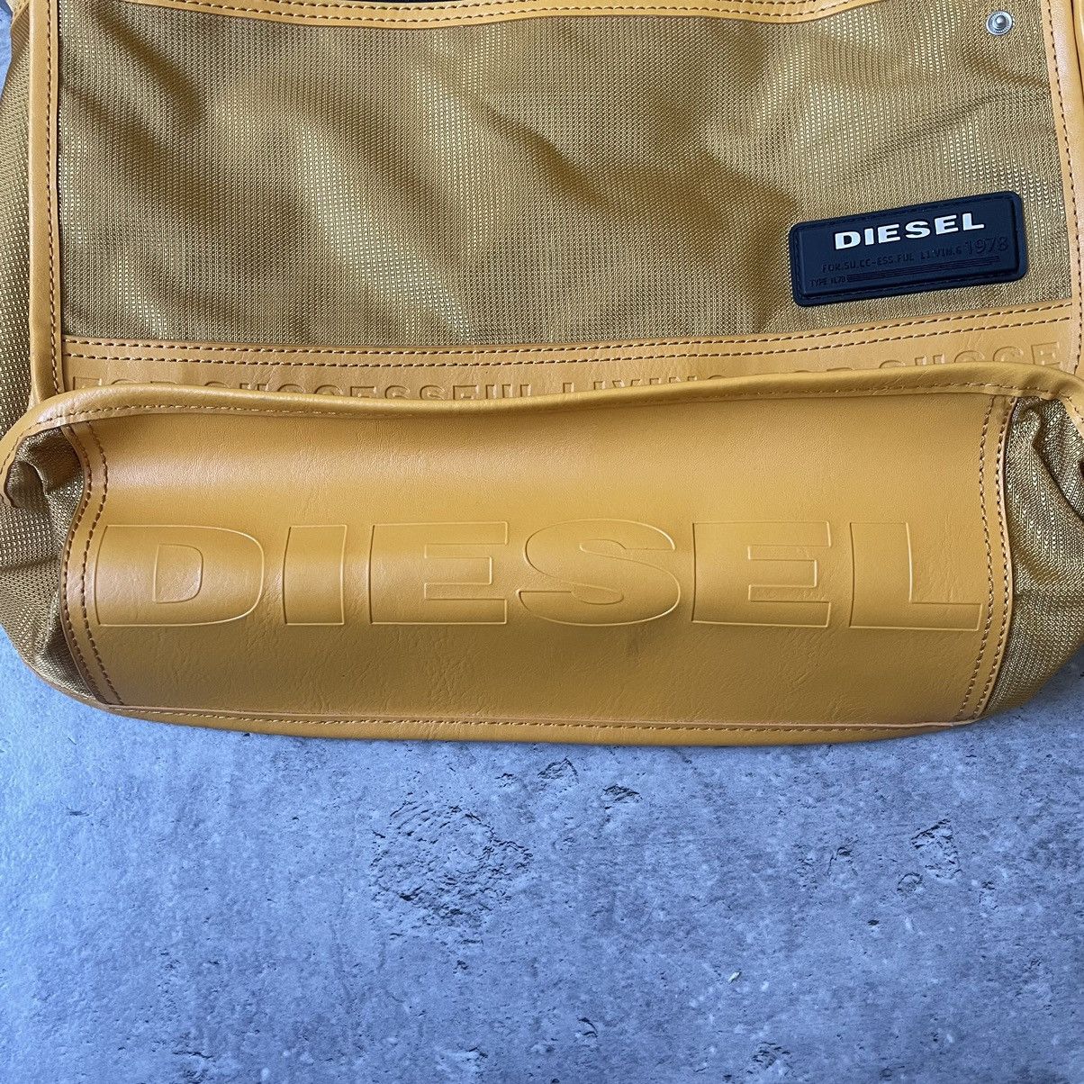 Diesel × Diesel Black Gold × Vintage Vintage Diesel For Successful Living Bag Freaitag Style Size ONE SIZE - 3 Thumbnail