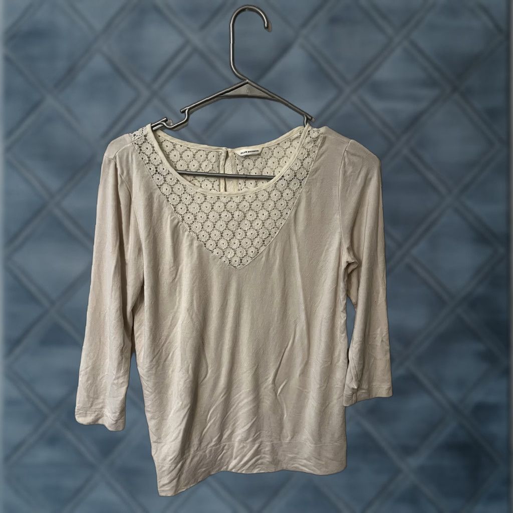 Club Monaco Club Monaco Womens Shirt XS Ivory Knit Long Sleeve 3/4 Sleeve Pullover Blouse Silk Viscose Elastane Size XS / US 0-2 / IT 36-38 - 1 Thumbnail
